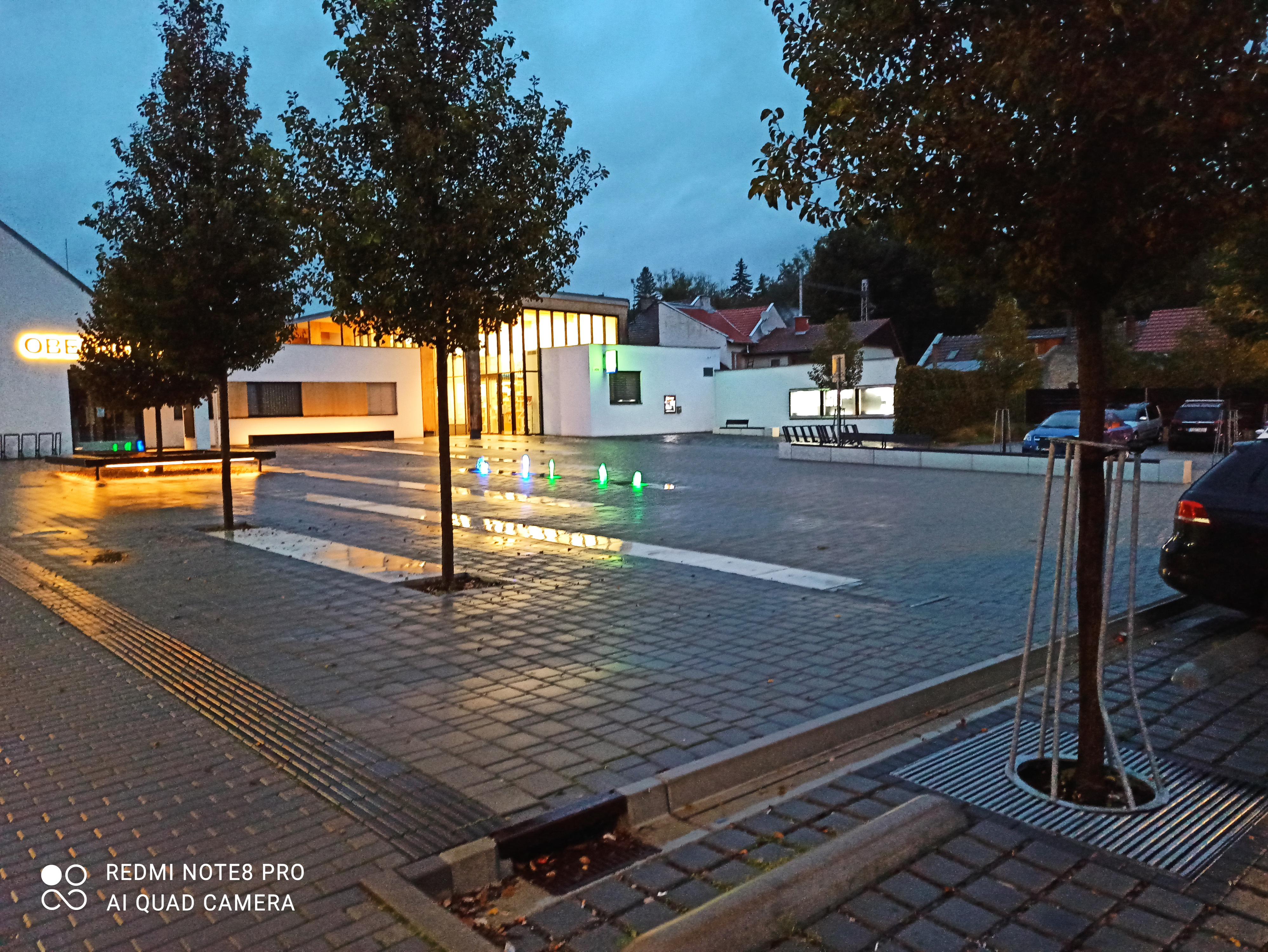 Bílovice nad Svitavou - obecní úřad foto 2