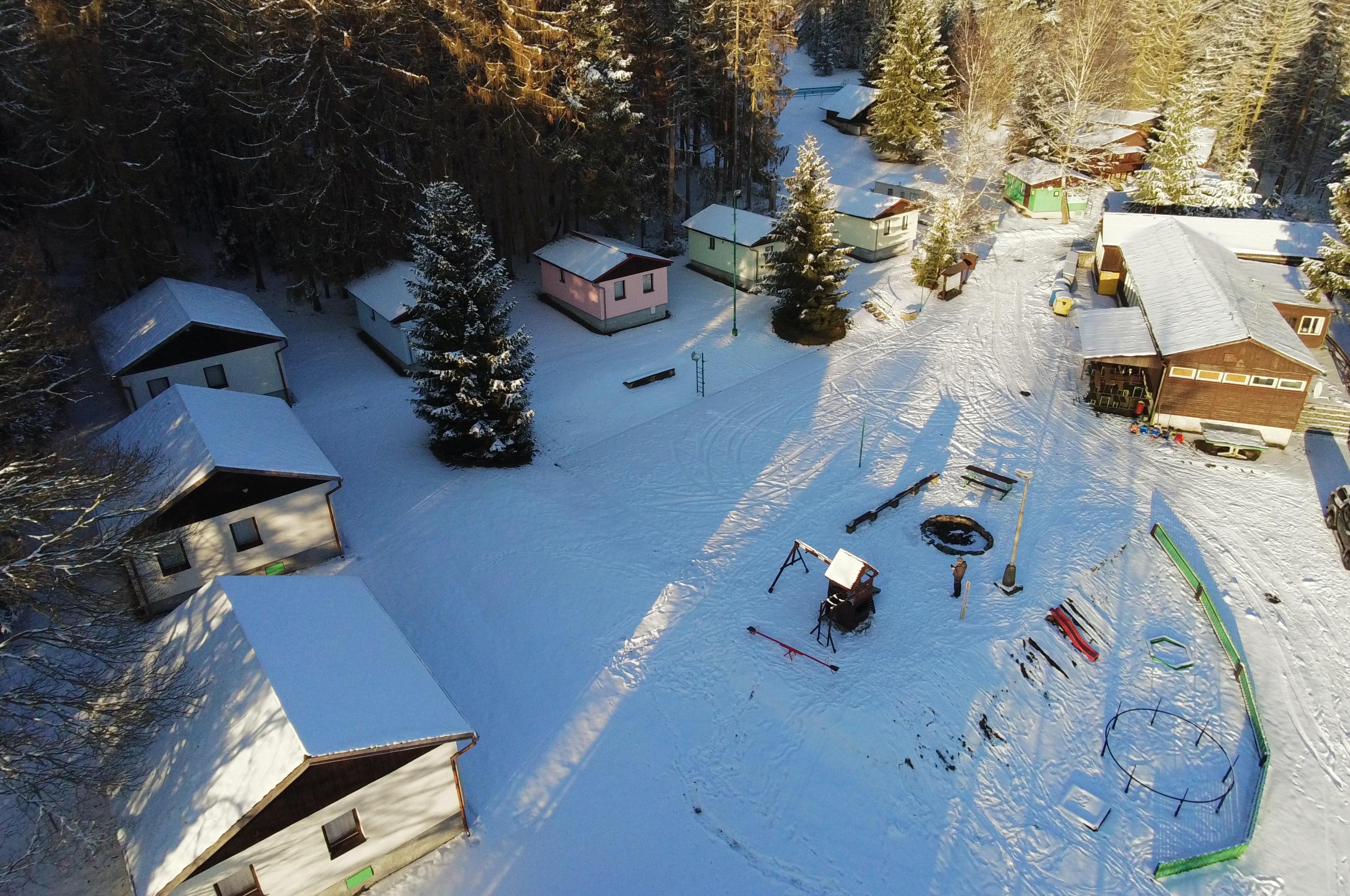 Nad rybníkem - rodinný rekreační areál foto 2