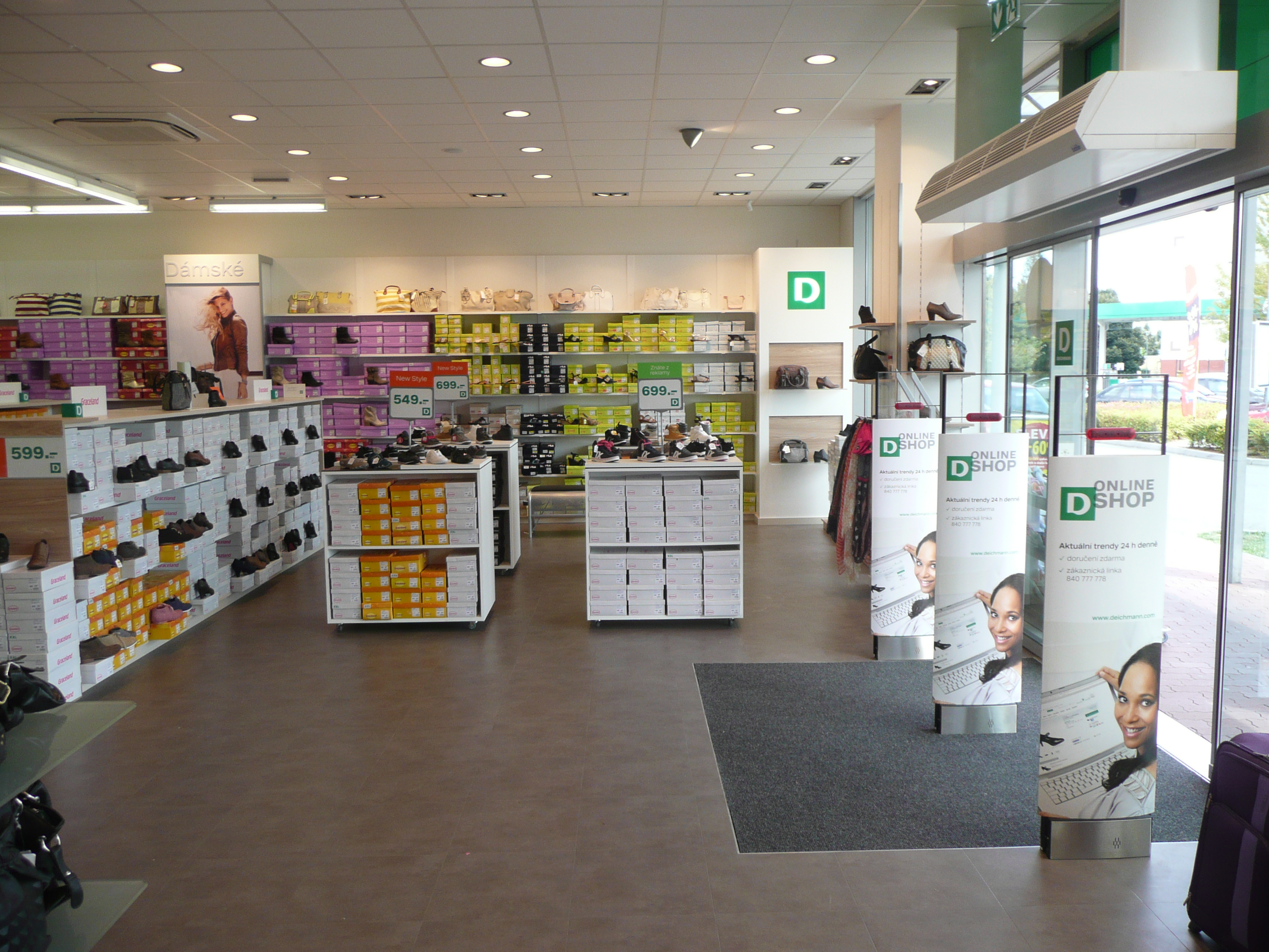 DEICHMANN foto 3