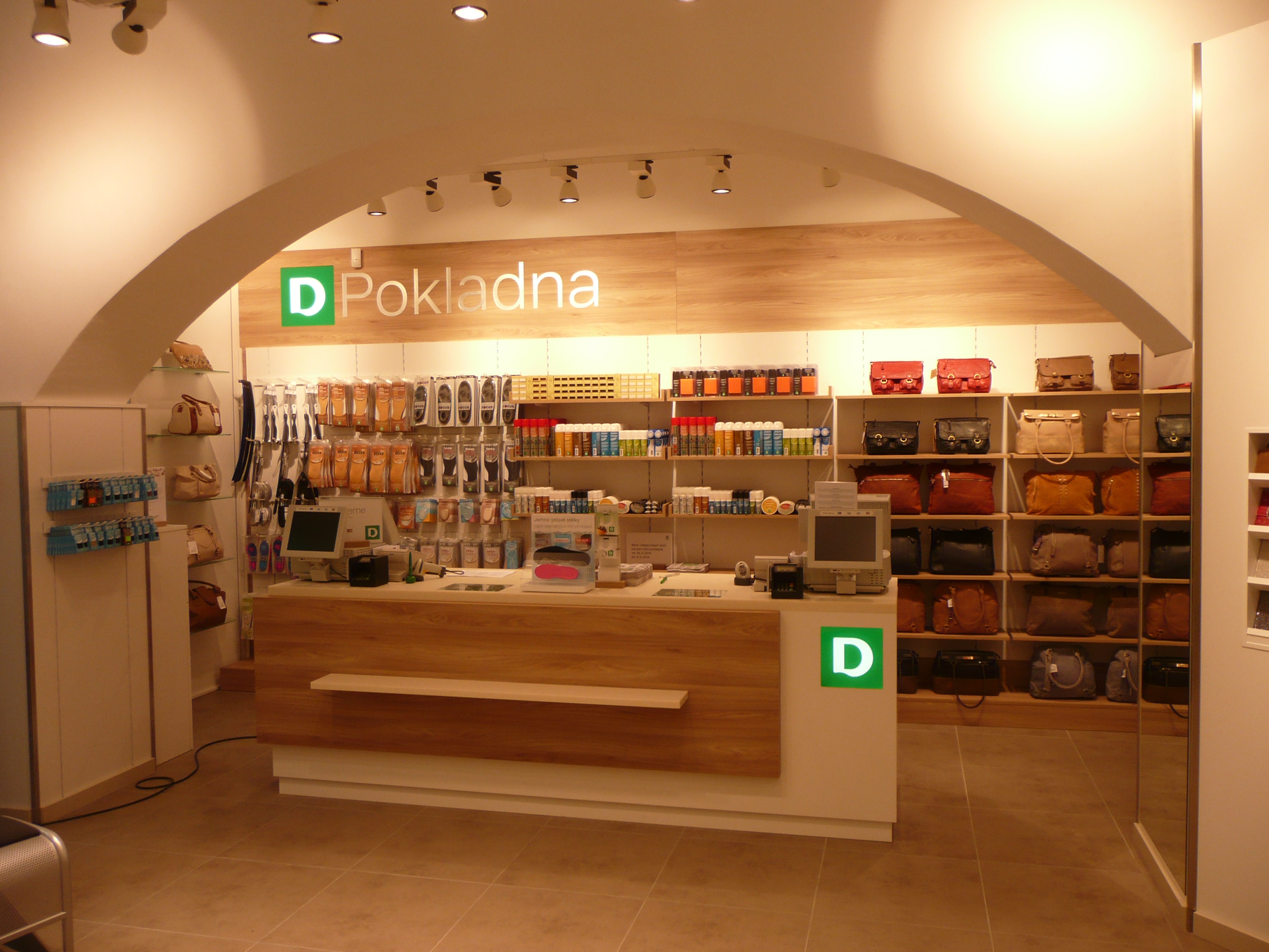 DEICHMANN foto 4