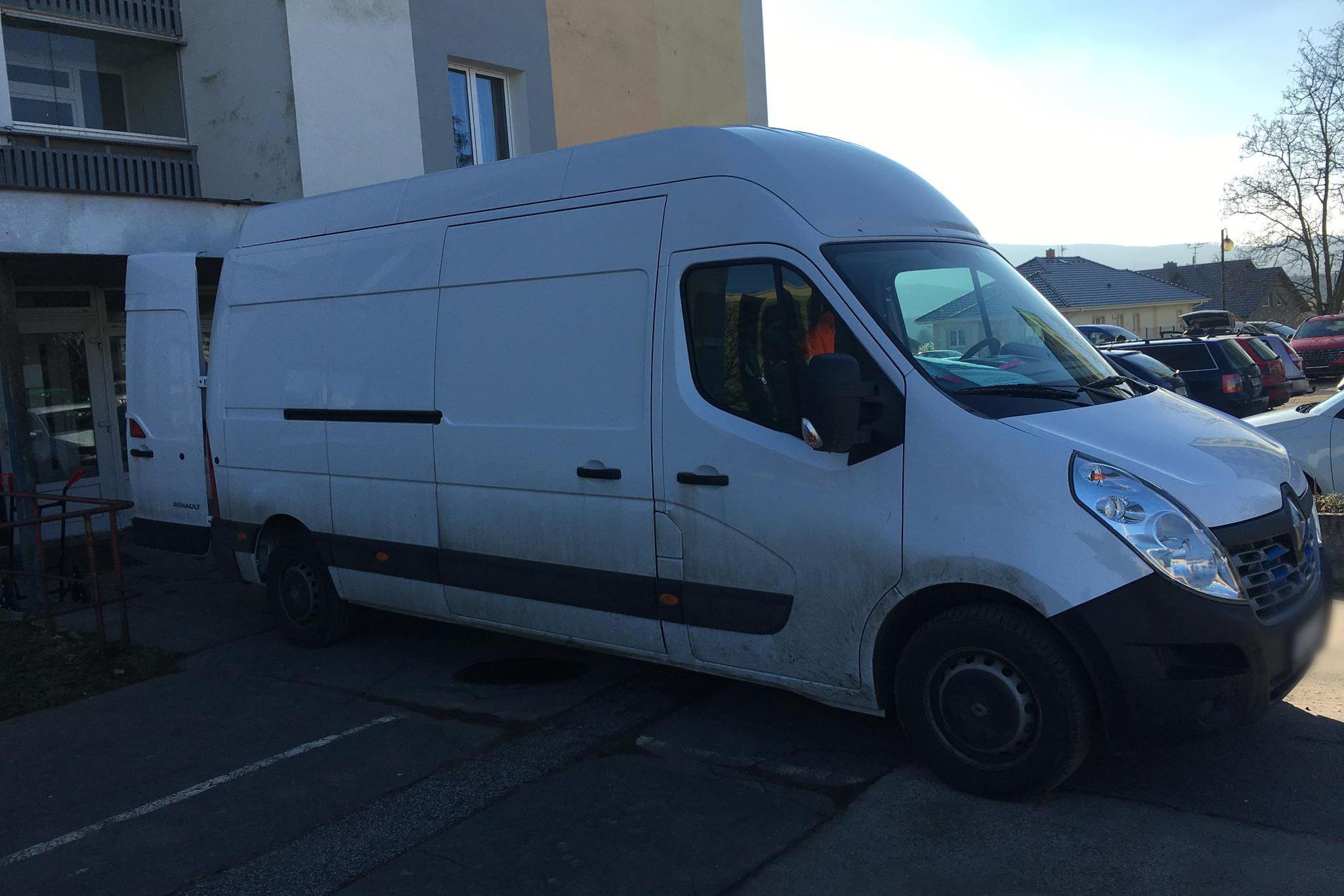 Stěhování Bozadžiev