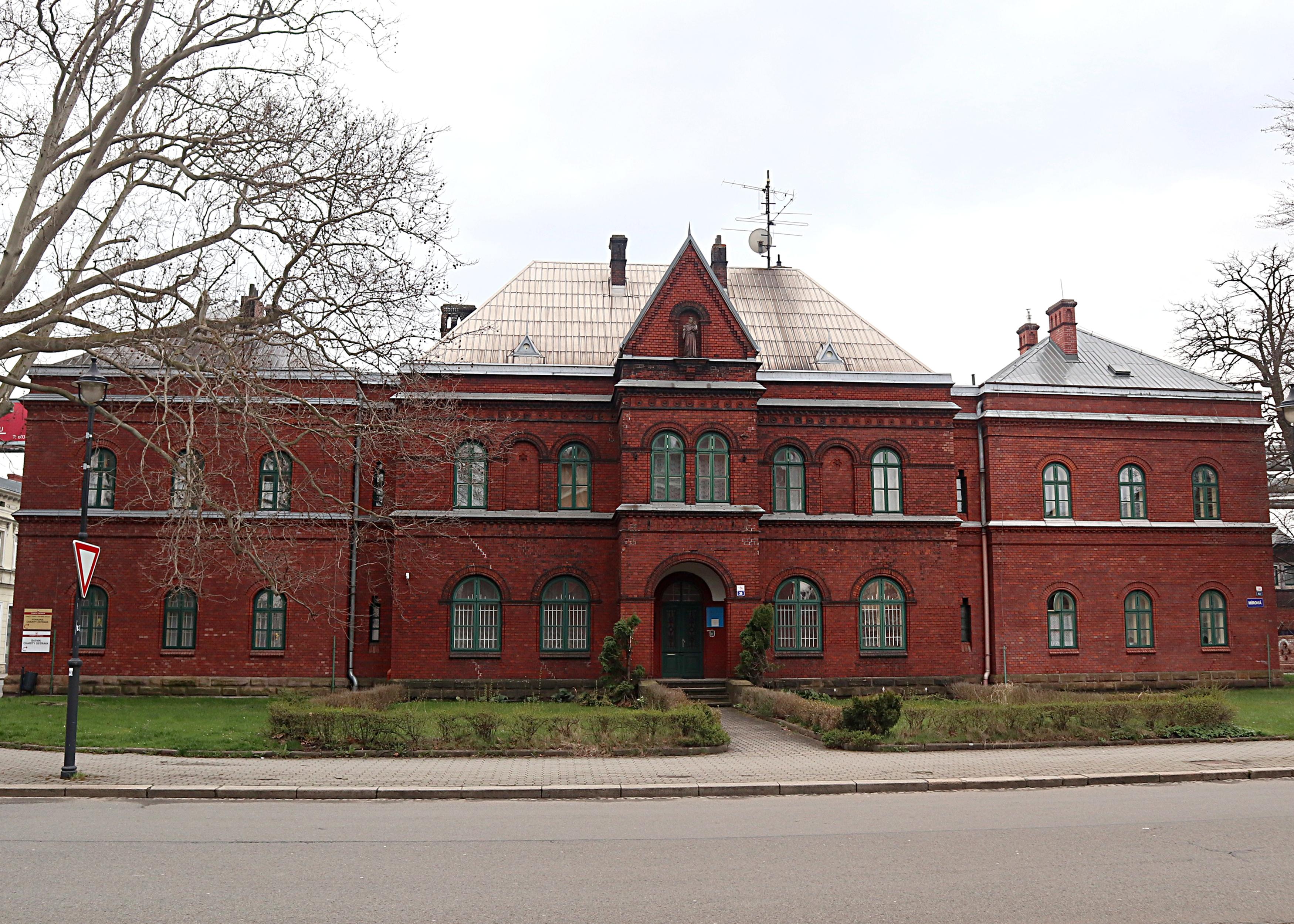 Římskokatolická farnost Ostrava - Vítkovice foto 2