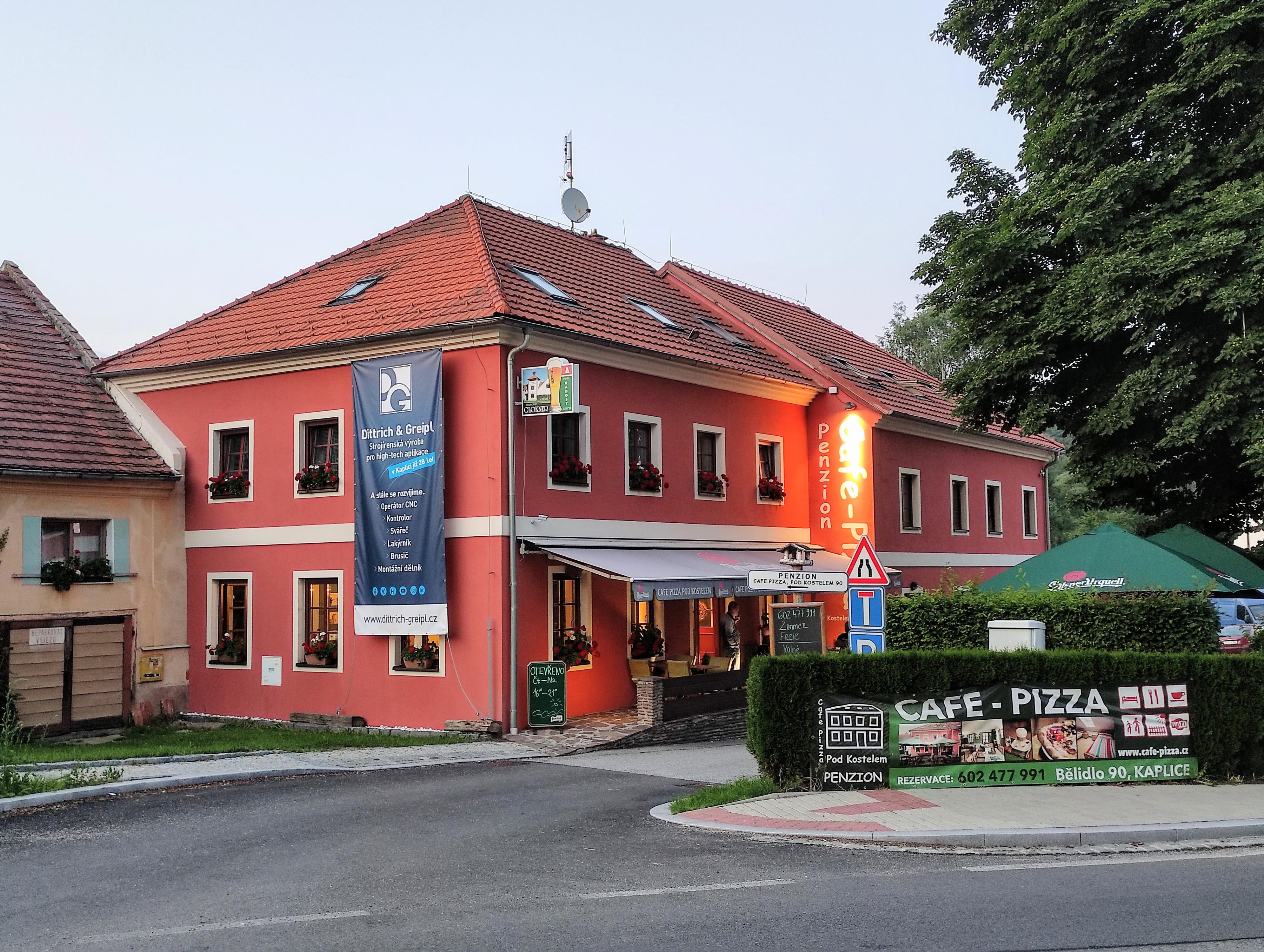 Cafe - Pizza pod Kostelem foto 2