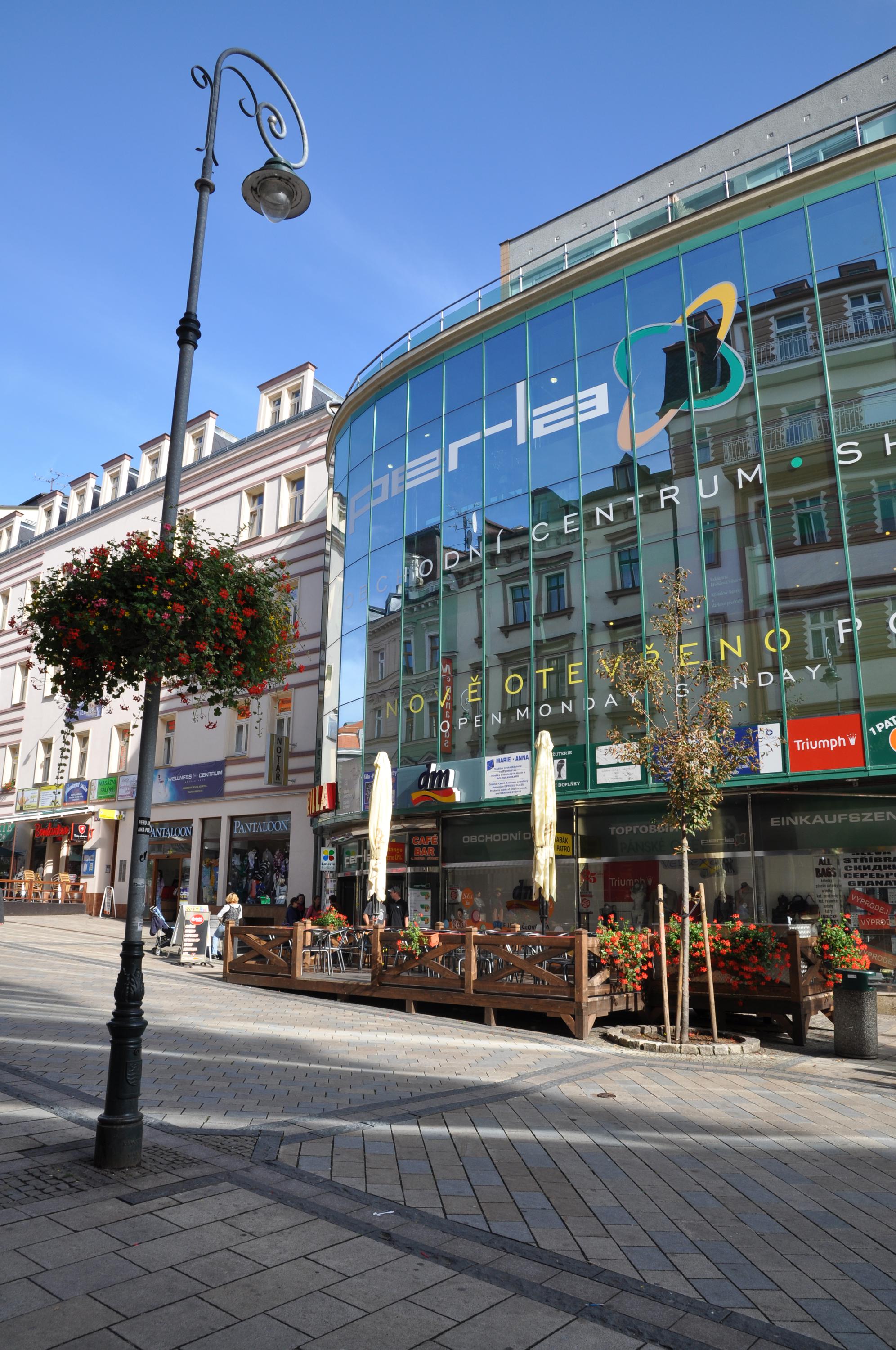 Obchodní centrum Perla foto 2