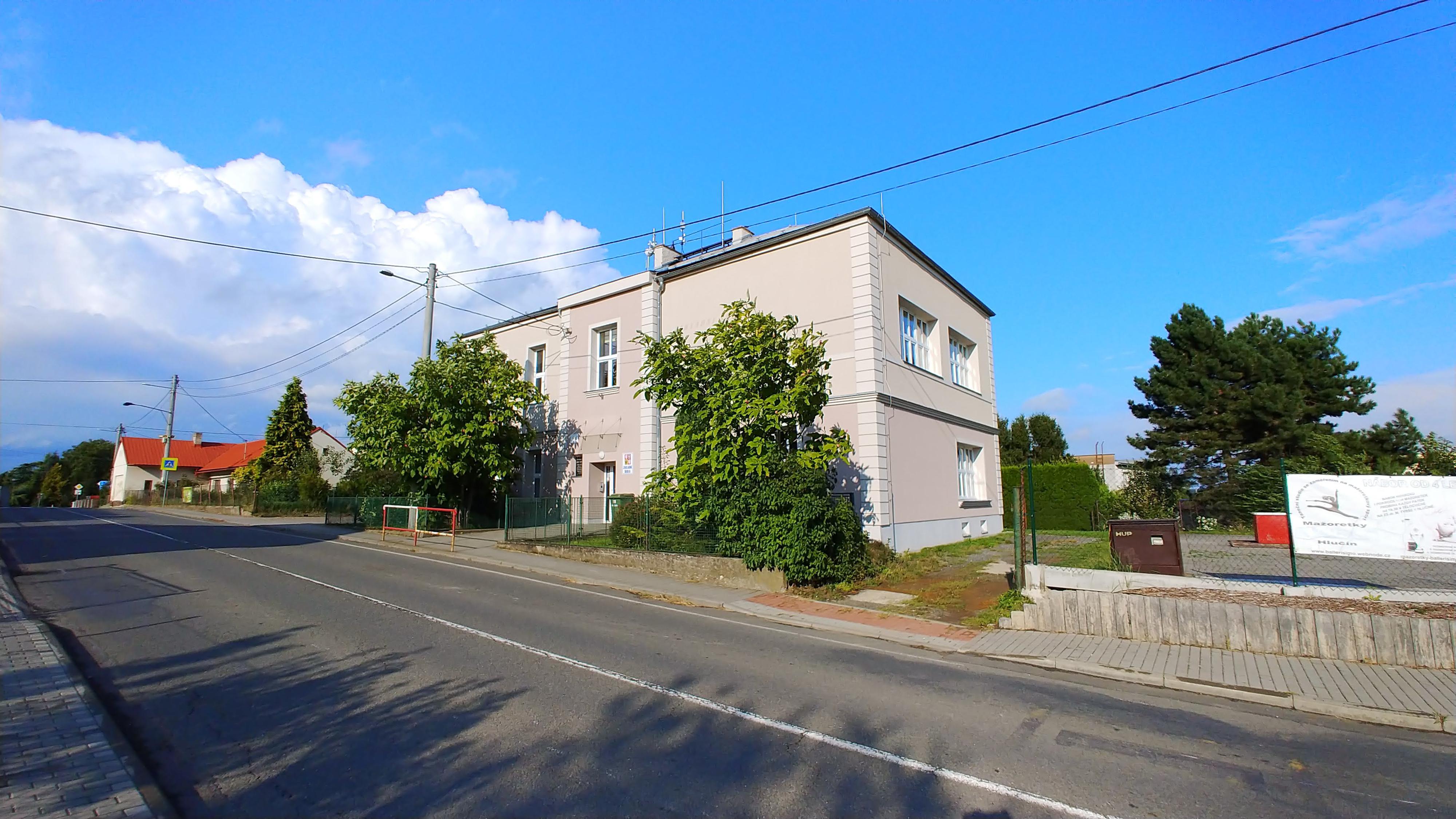 Základní škola Děhylov, okres Opava foto 2