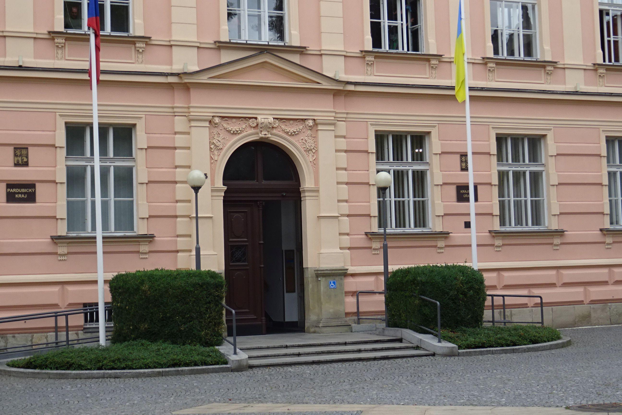 Krajský úřad Pardubického kraje foto 4
