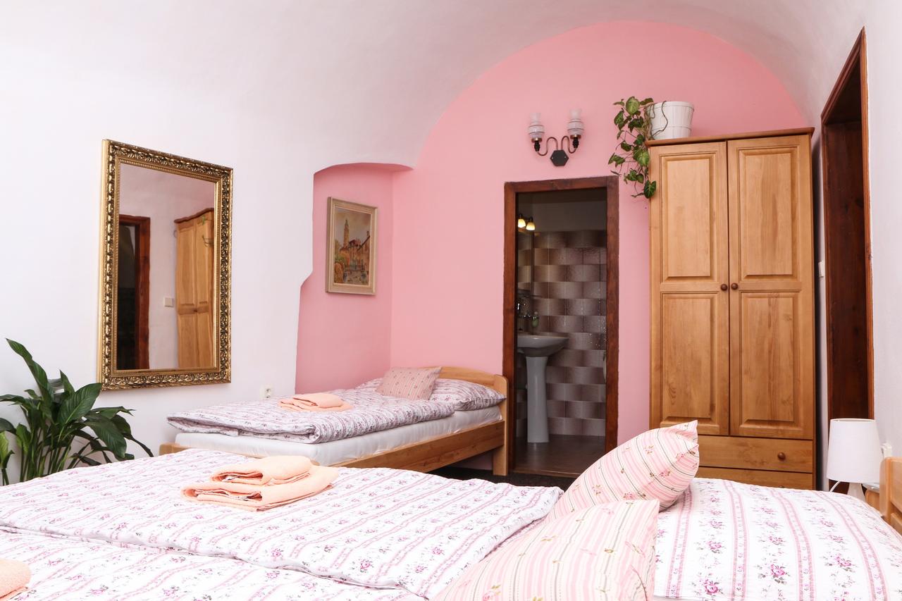 Mini Hotel Abraka foto 6