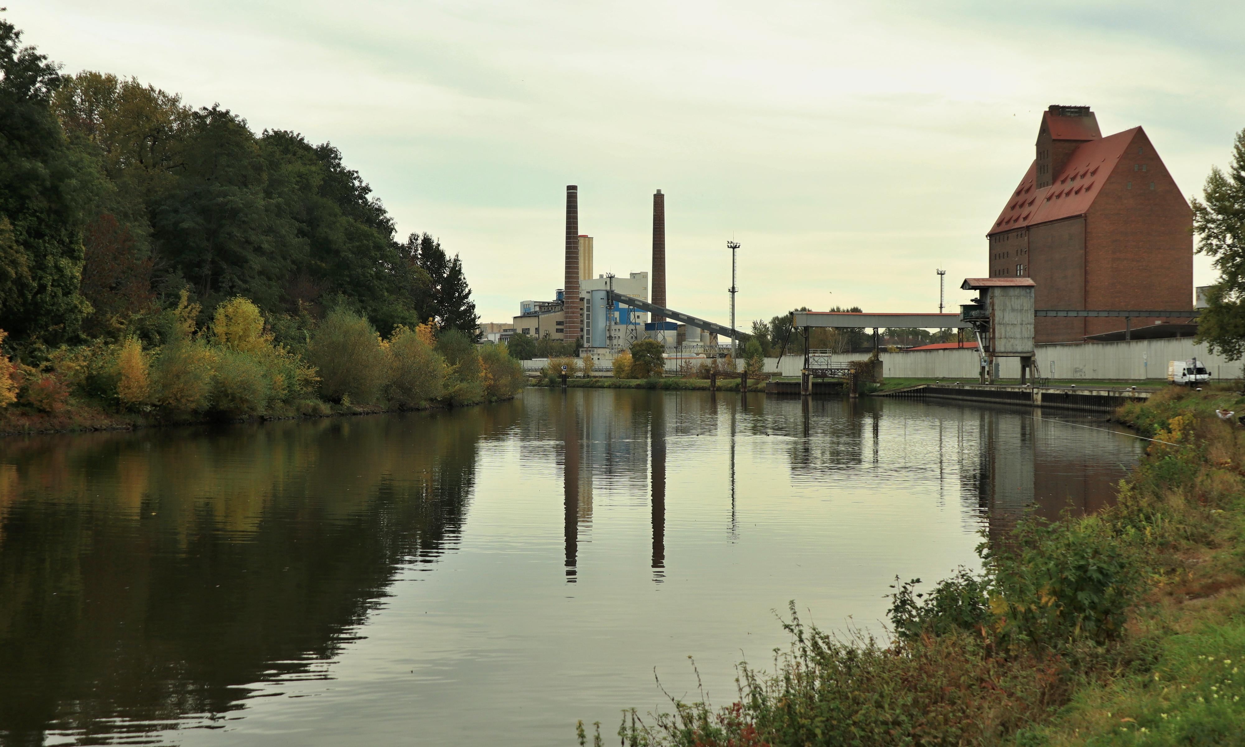 Plavební komora Lovosice foto 2