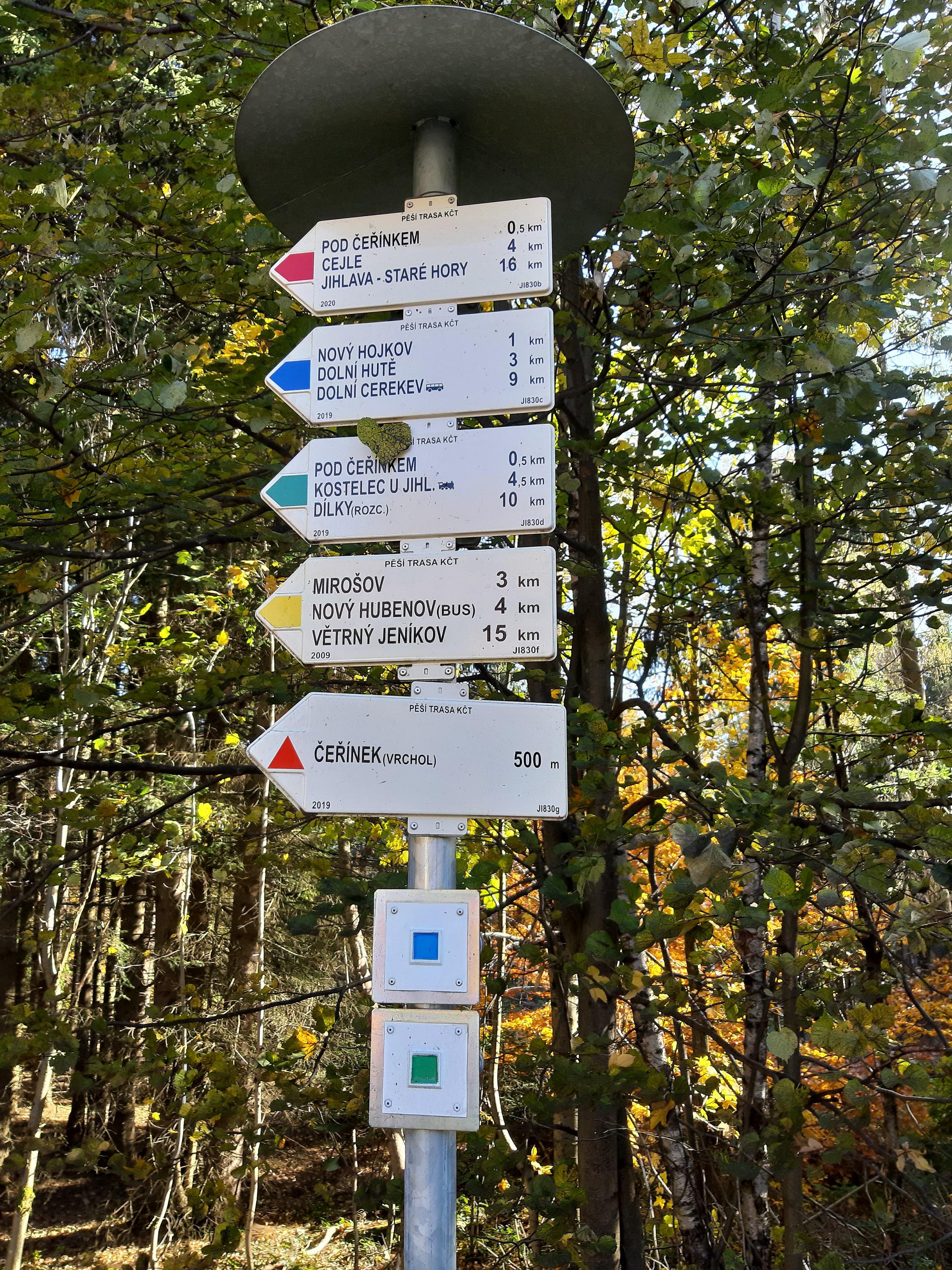 Restaurace turistické chaty Čeřínek foto 6