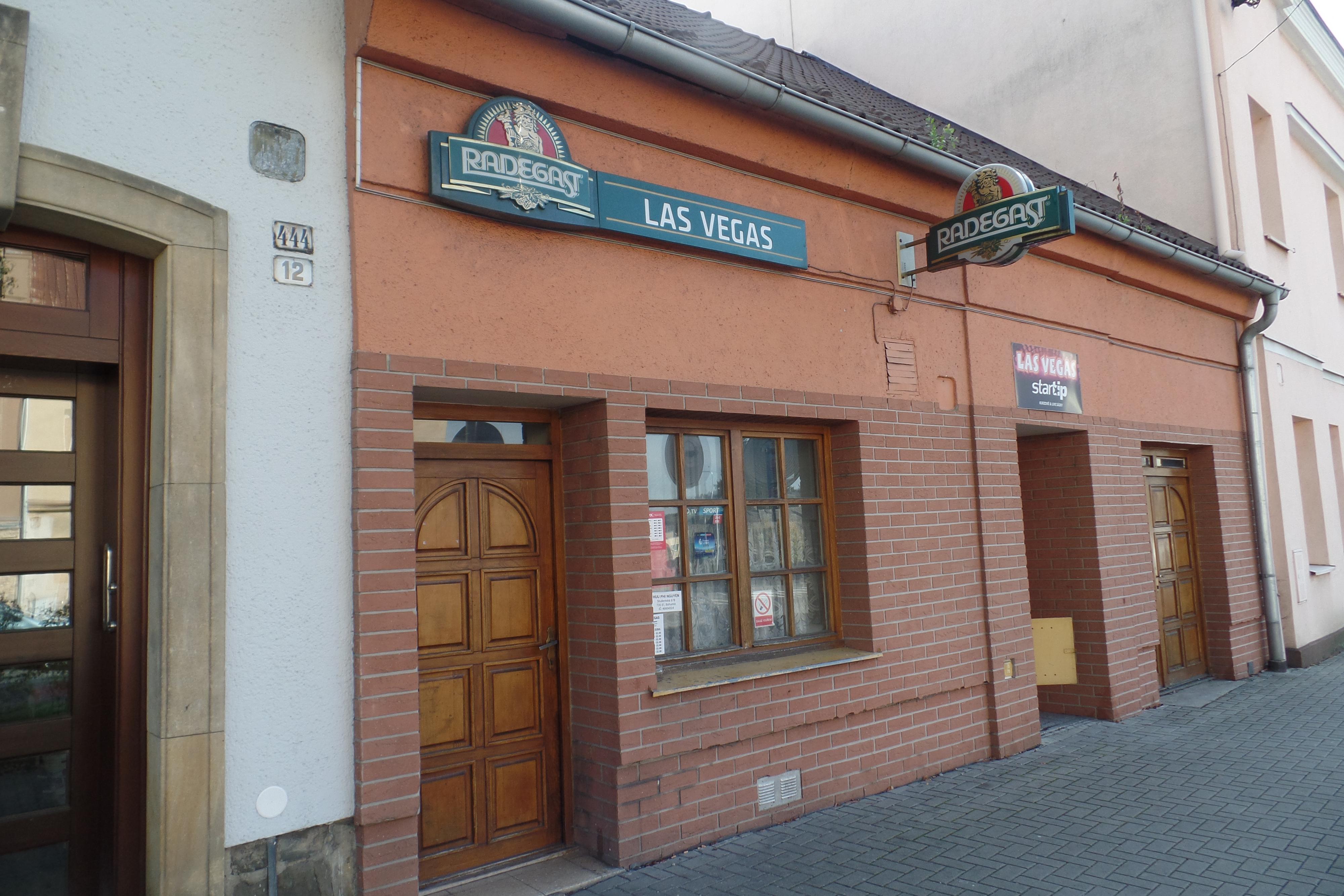 Bar 17. listopadu 10