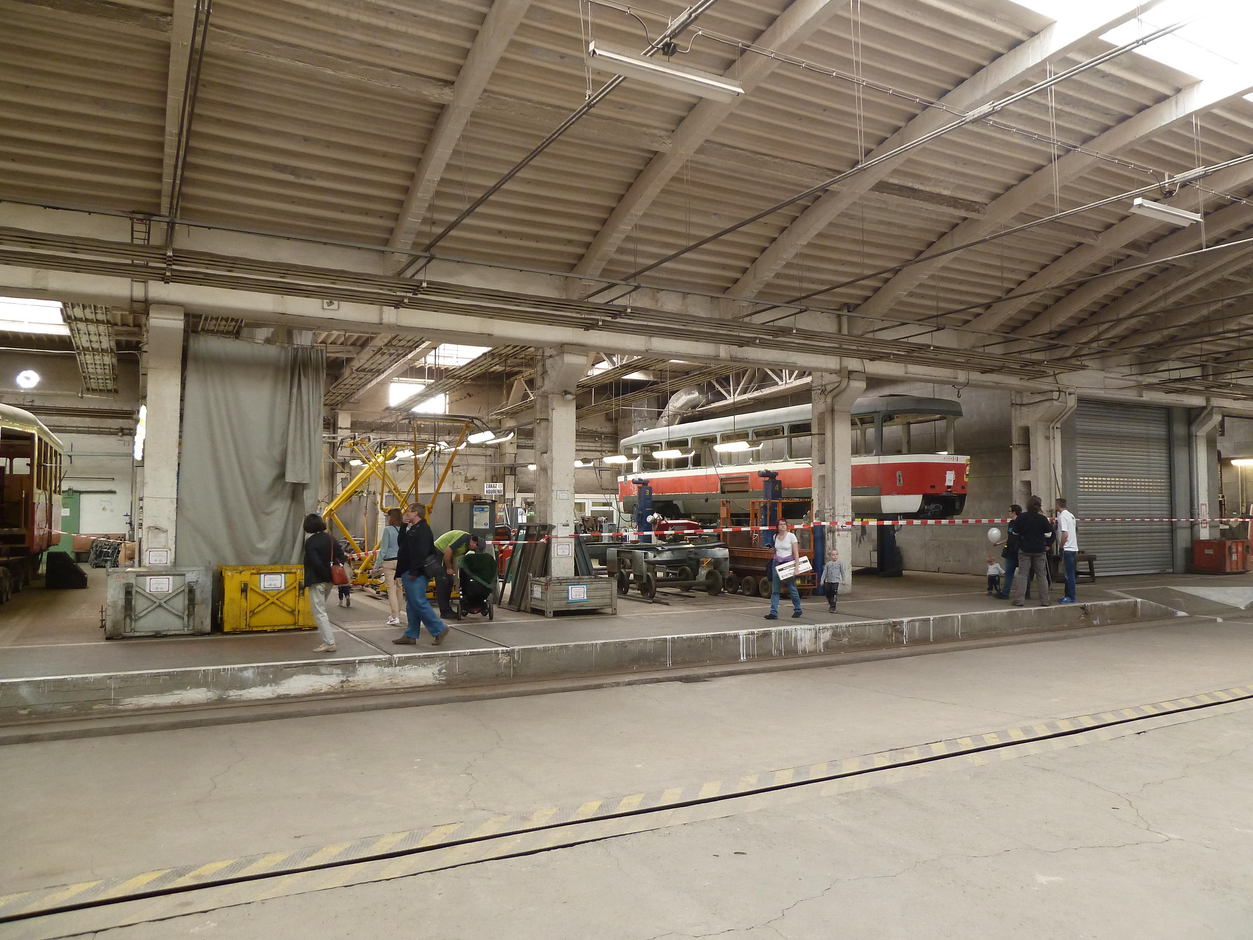 Vozovna dopravního podniku města Brna foto 5