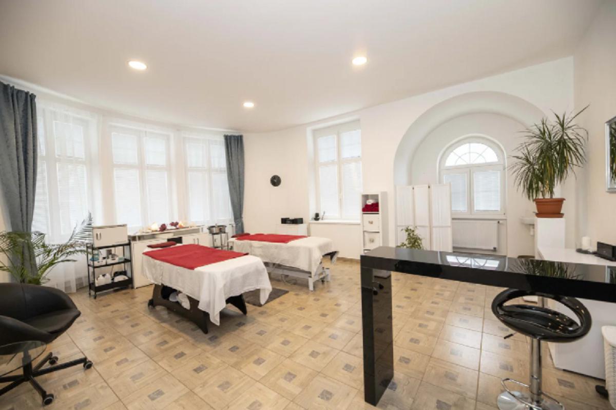 Královské Masáže