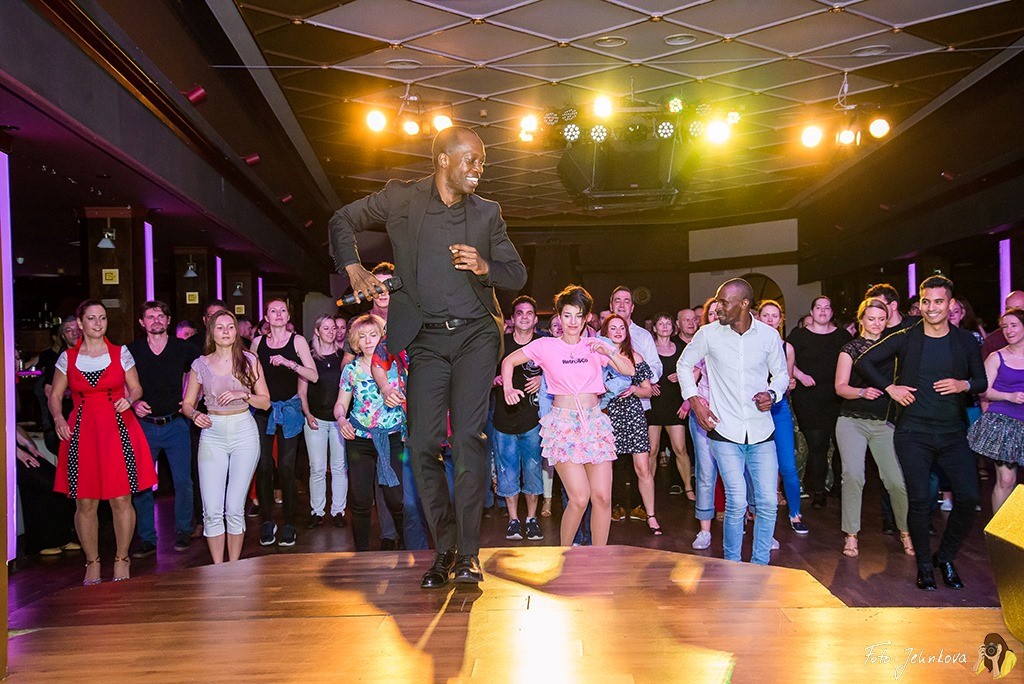 RUBEN-DANCE foto 2