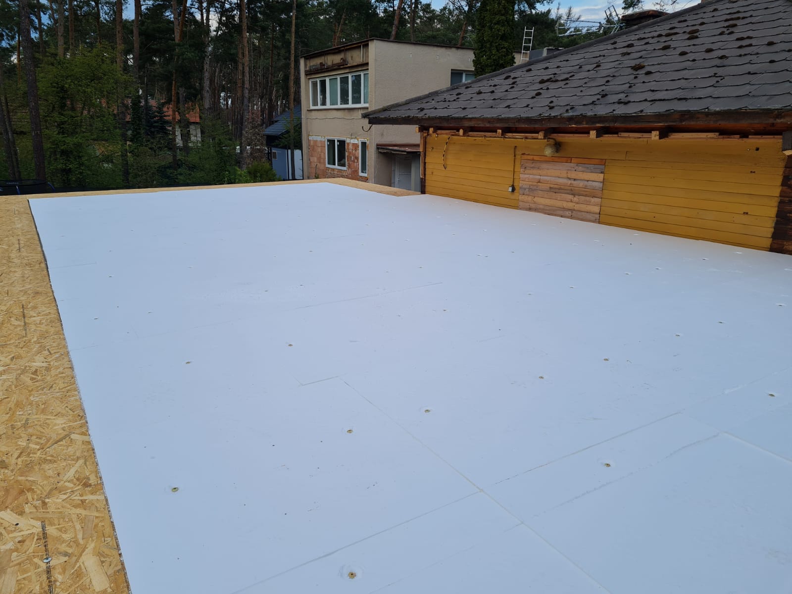 Petr Zabloudil - izolatér foto 3