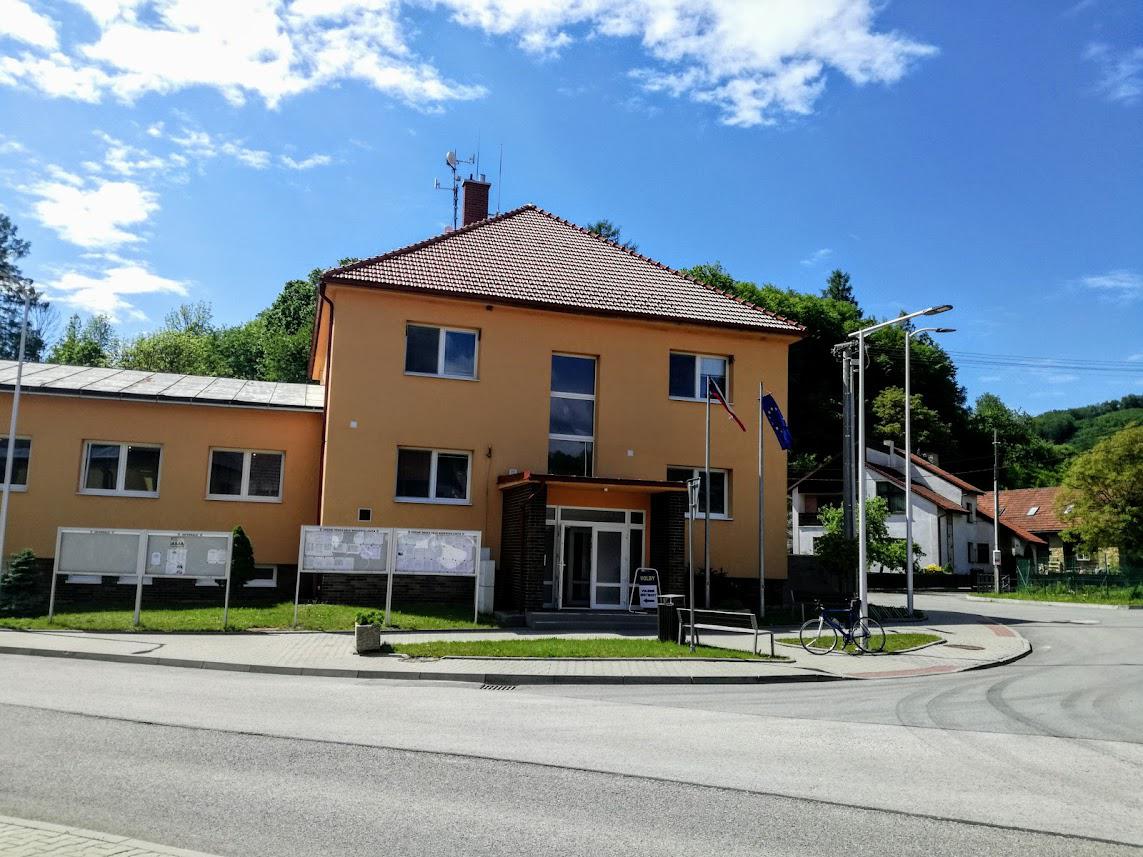 Nedašova Lhota - obecní úřad foto 3