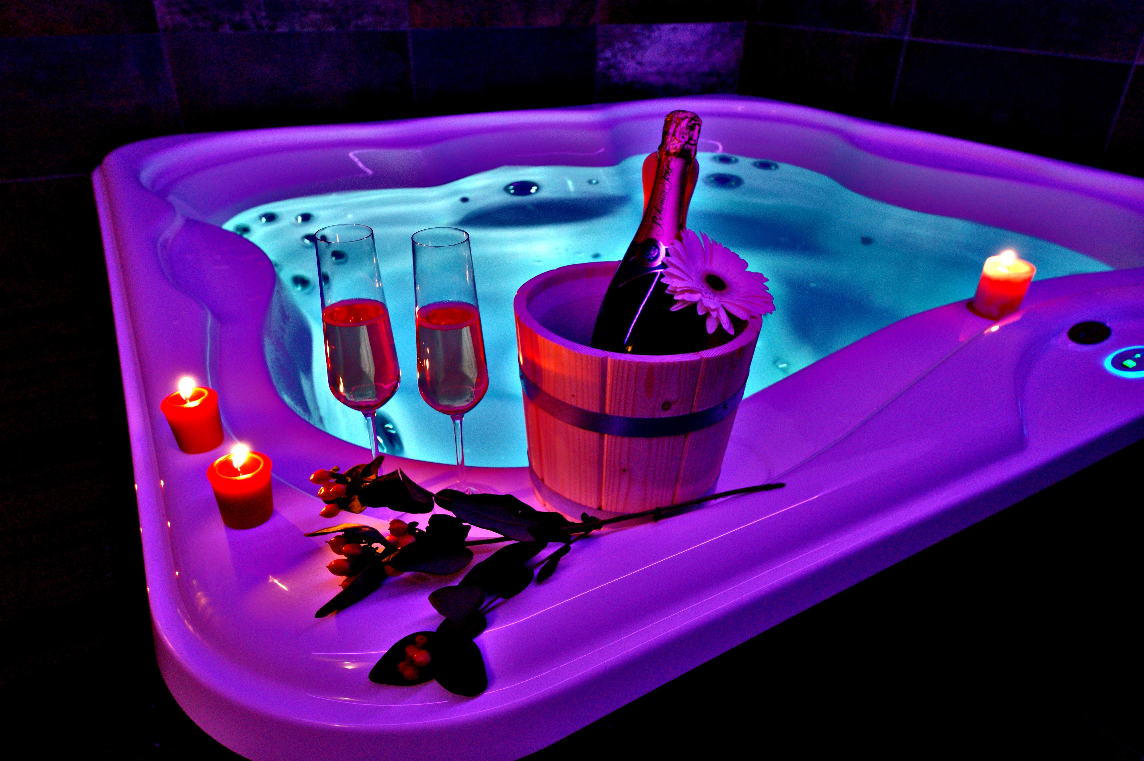 WELLNESS DOUBRAVKA Art foto 5