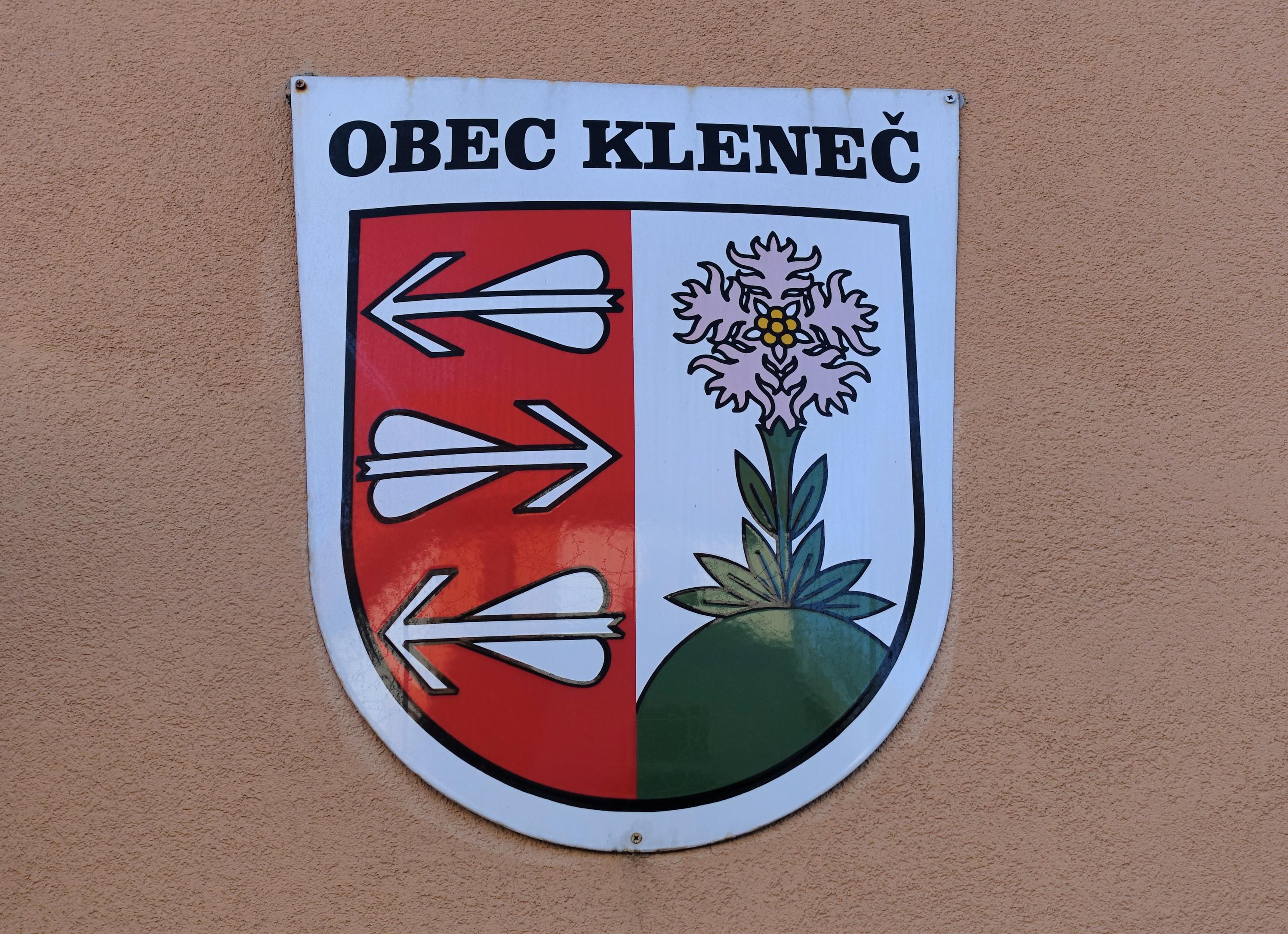 Kleneč - obecní úřad foto 2