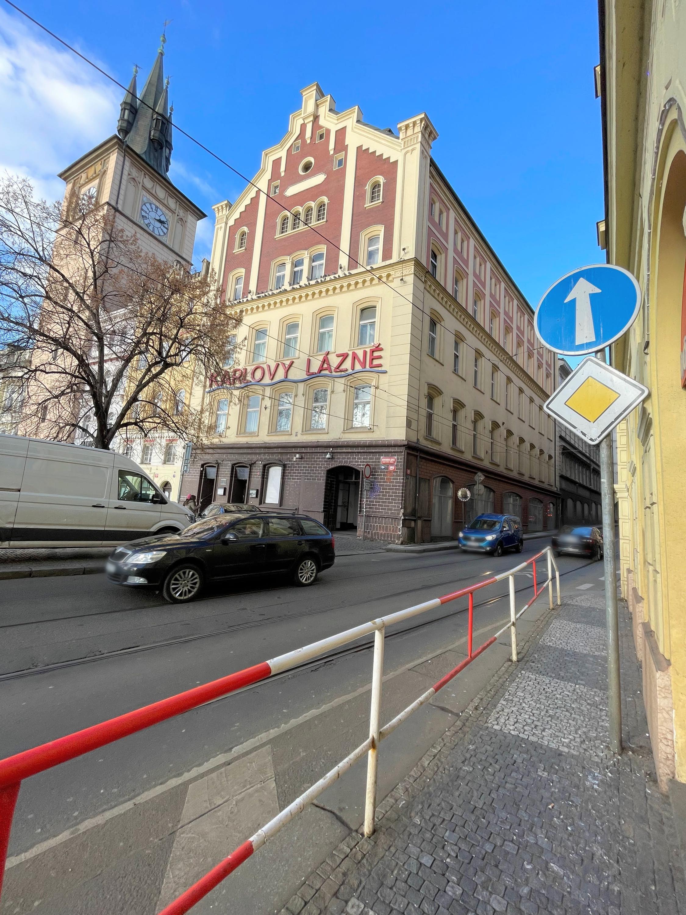 Karlovy Lázně foto 5