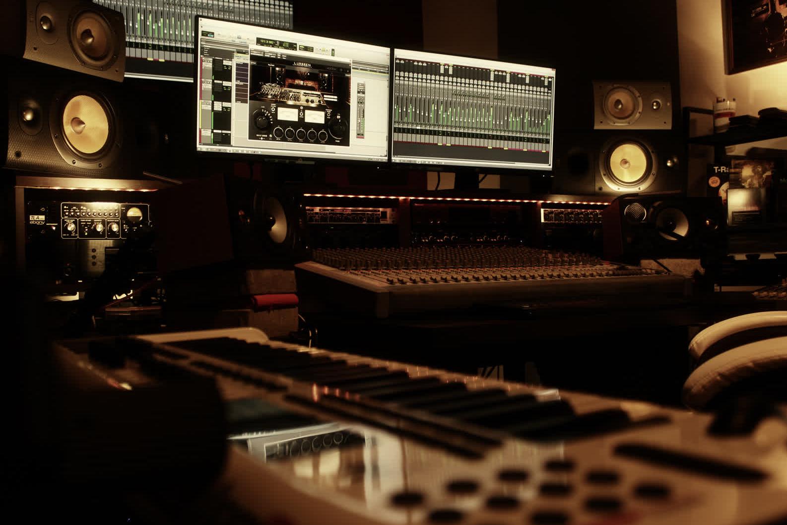 Nahrávací studio SUNLINE SOUND PRAHA foto 1