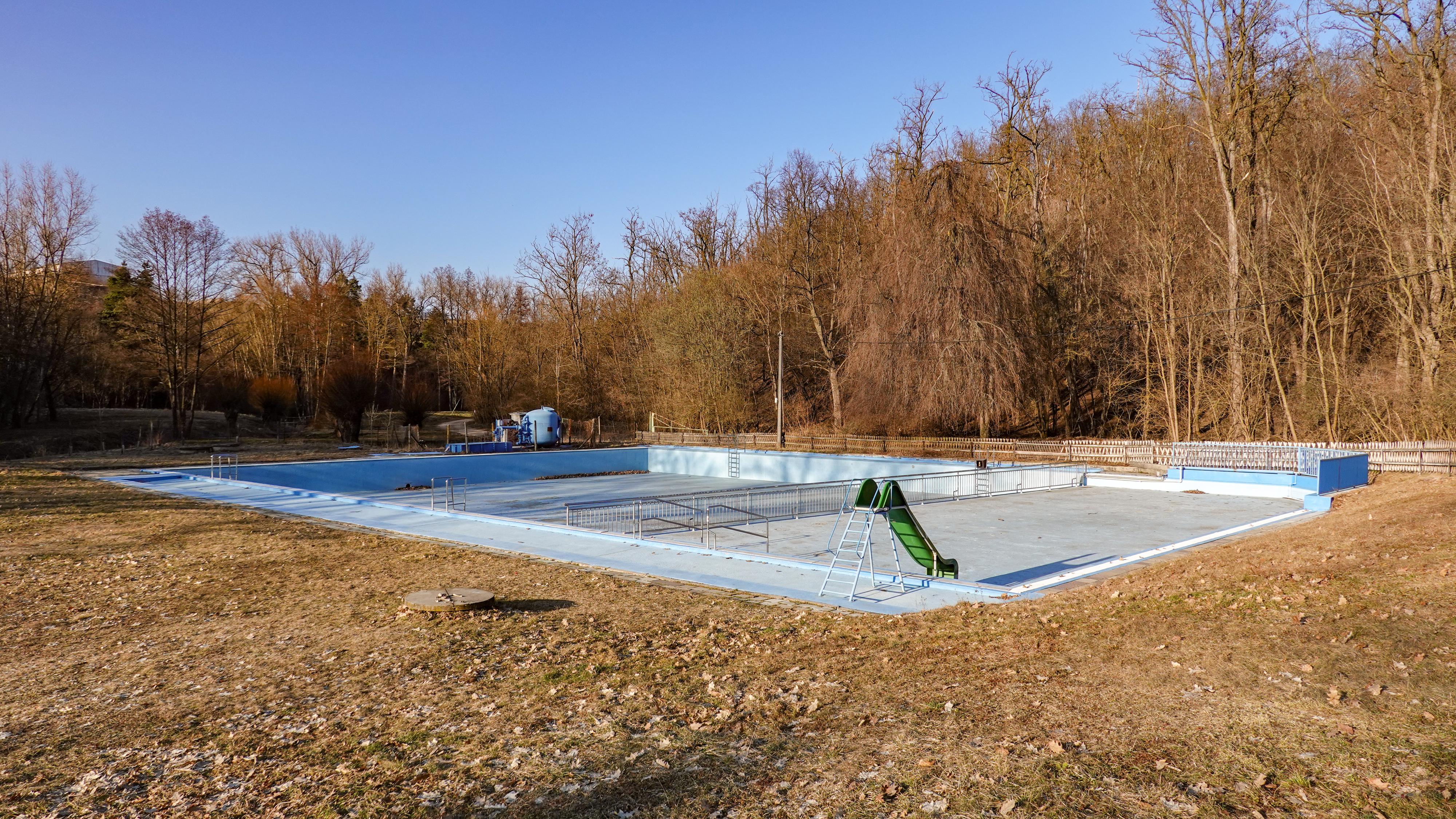 Koupaliště Hluboké Mašůvky foto 4