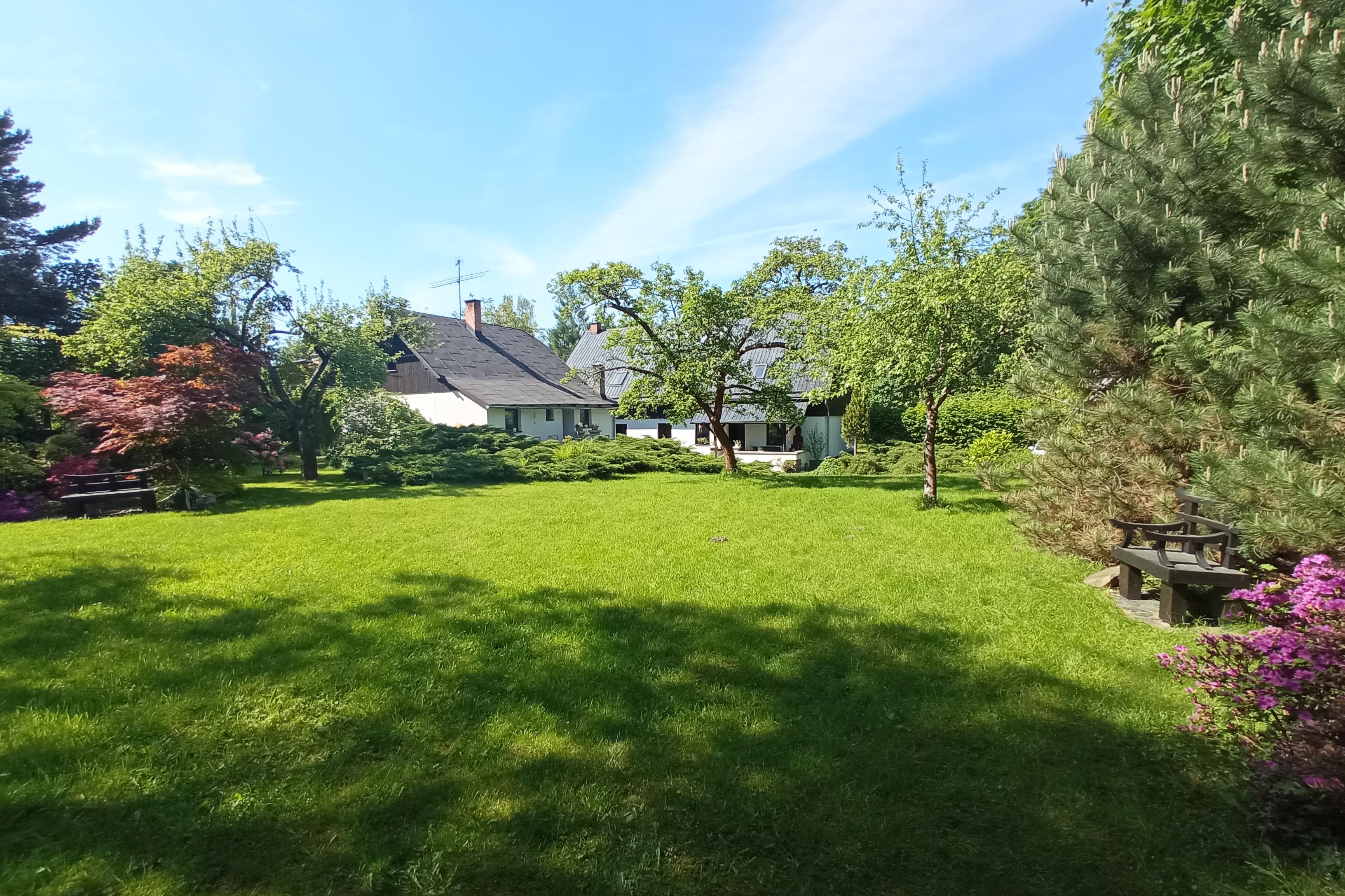 Škola jógy Karakal