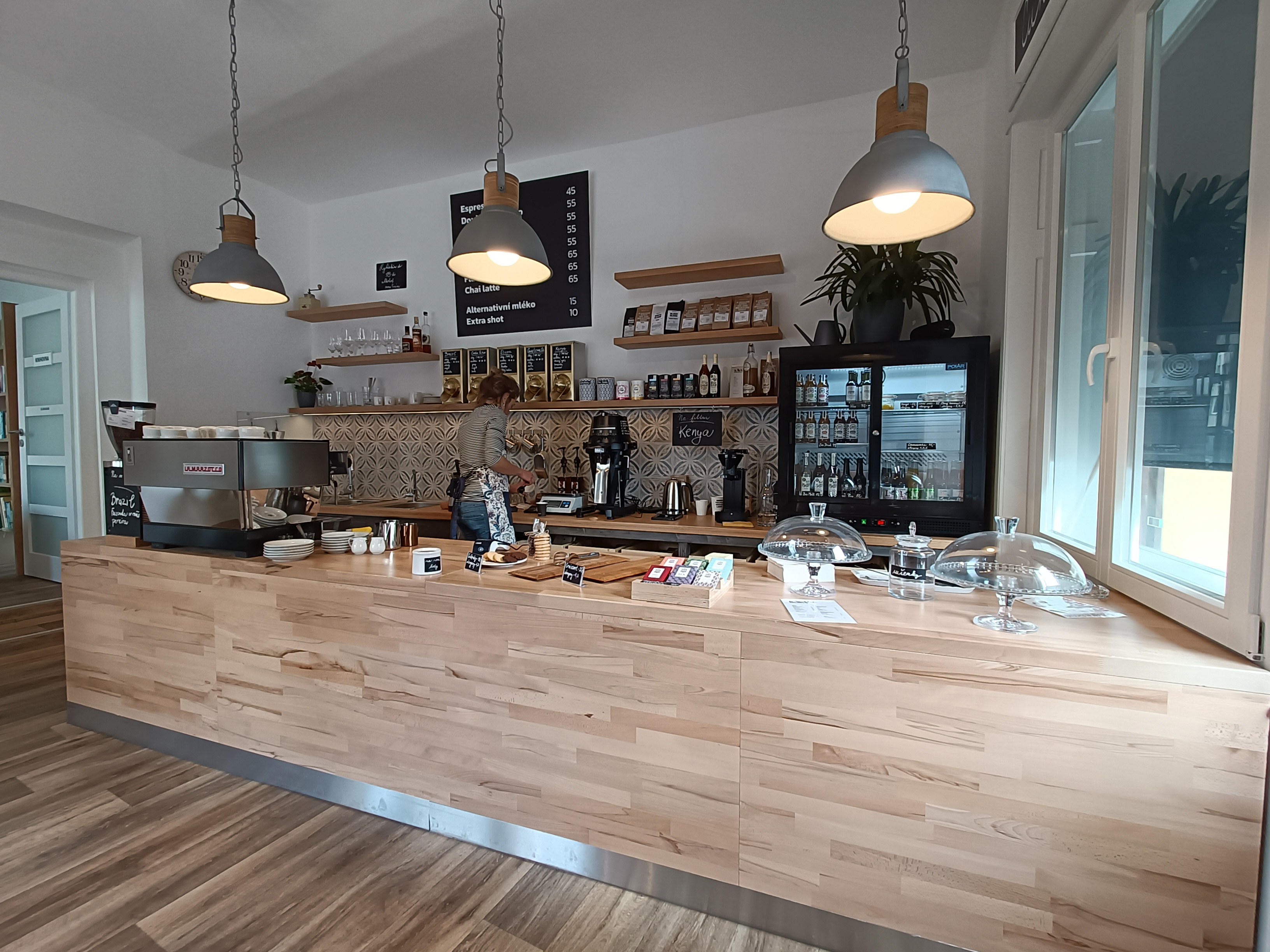 Espresso bar KÁVAlírka