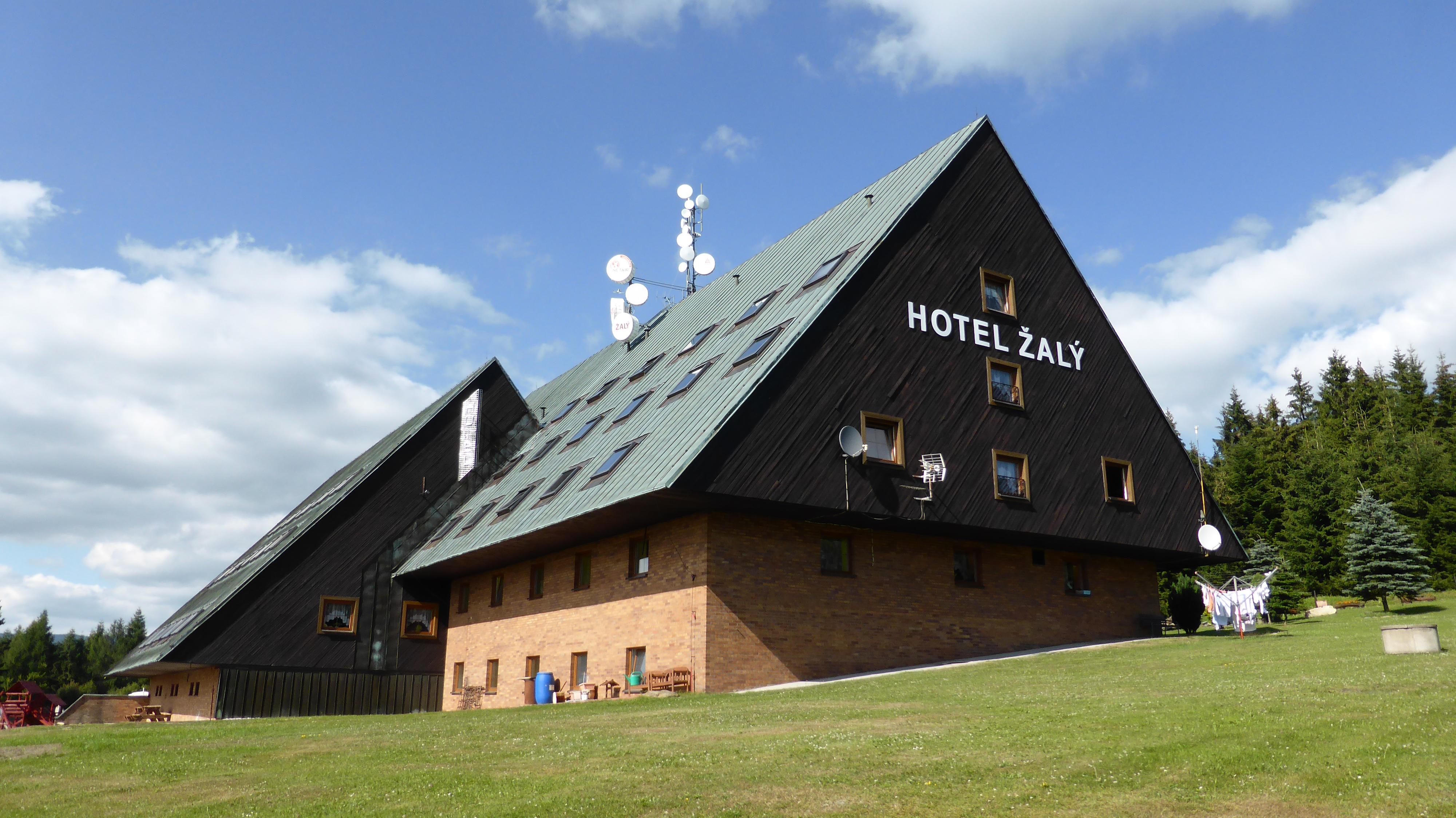 Hotel Žalý foto 6