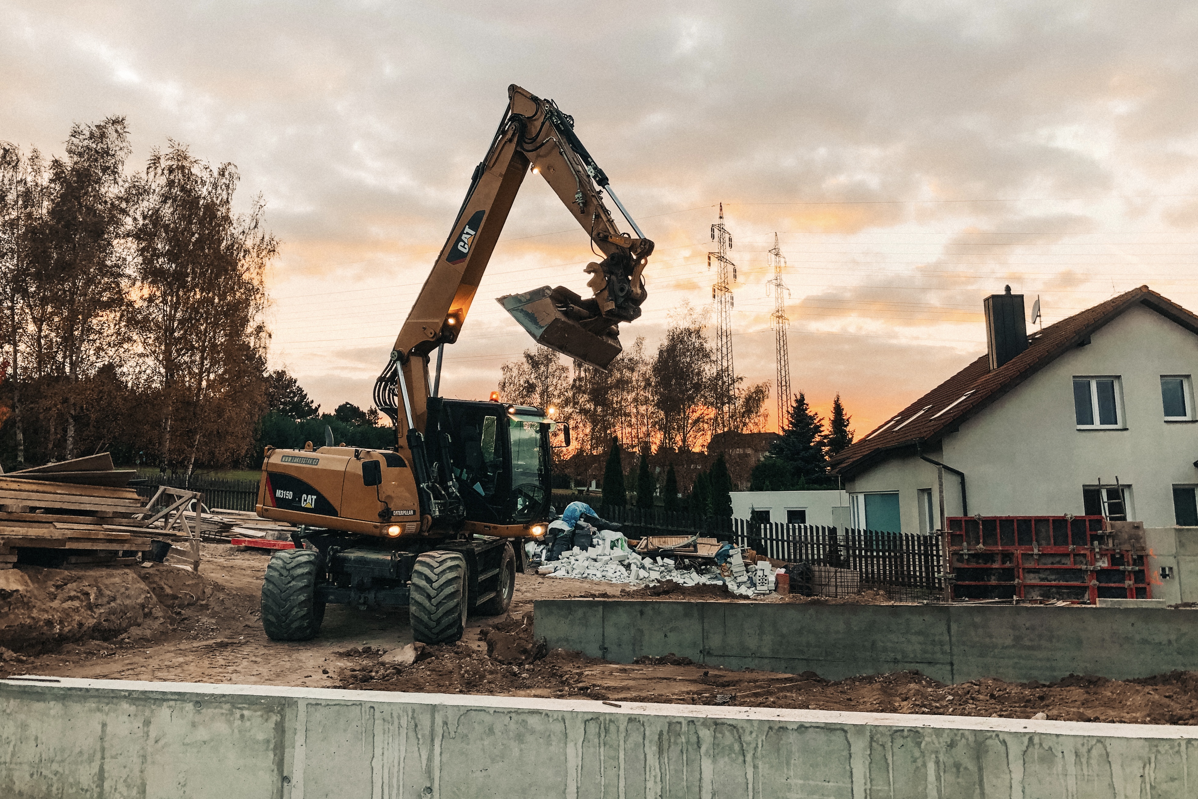 LUKEŠ CONSTRUCTION foto 4