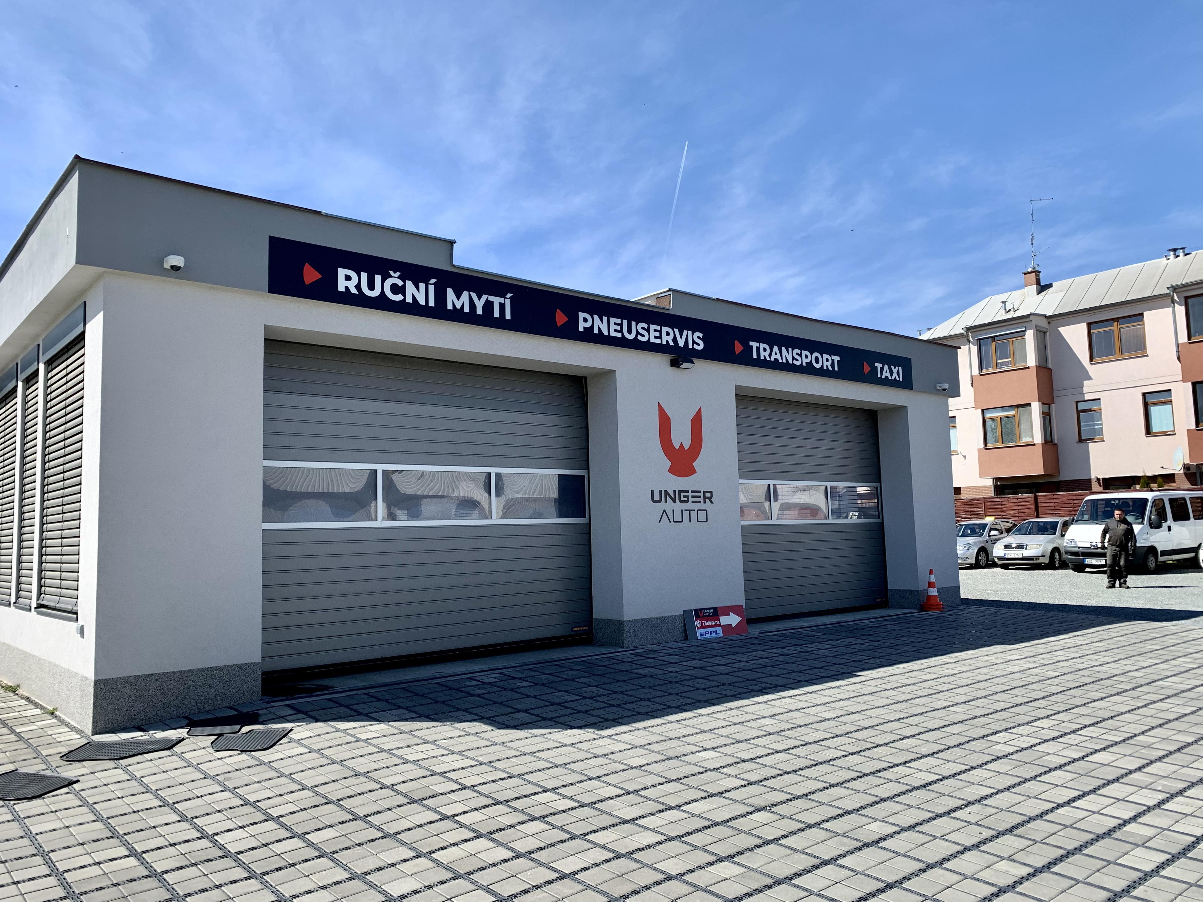 UNGER AUTO, ruční mytí - pneuservis foto 3