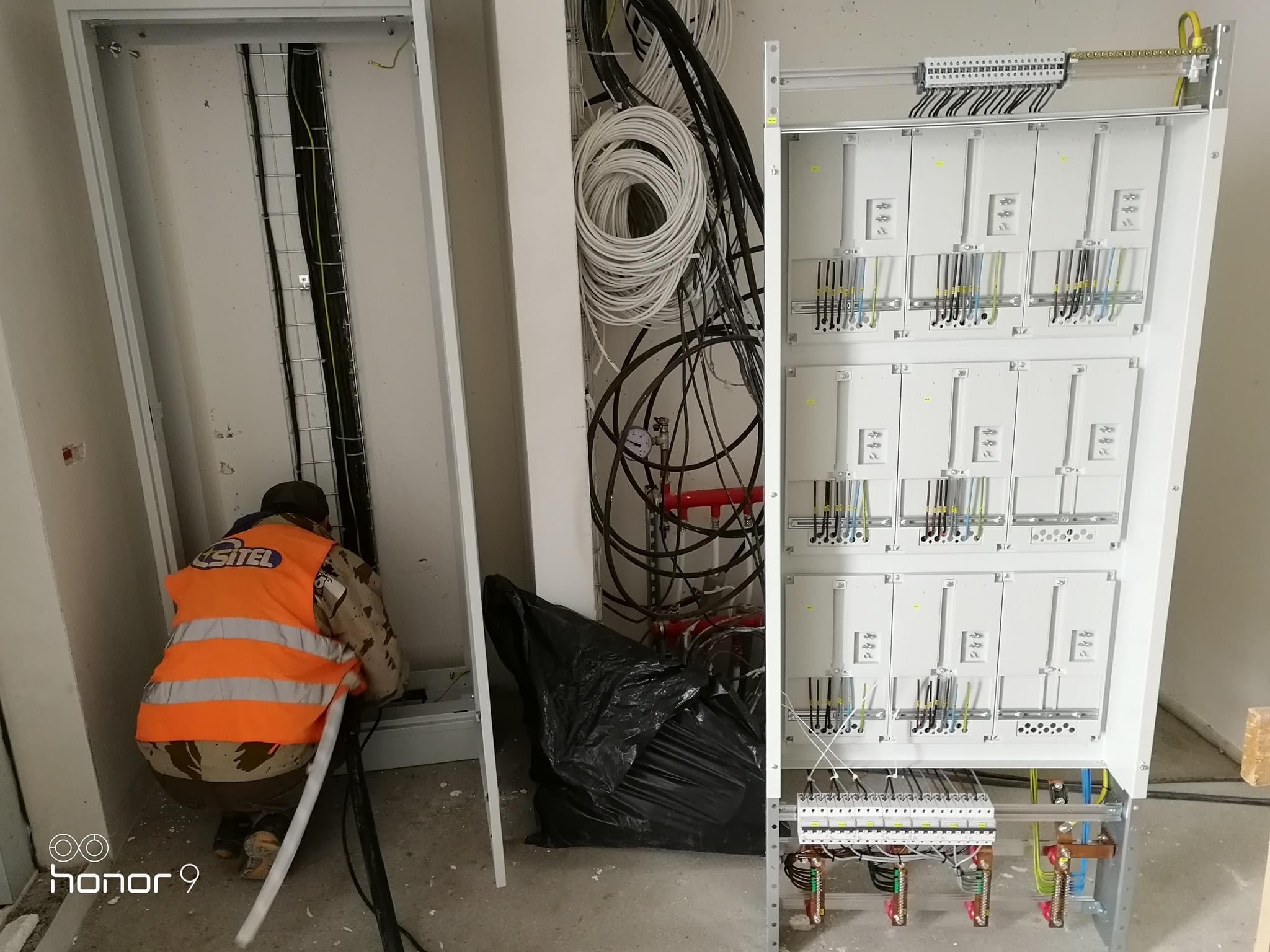 RB Electrical services foto 6