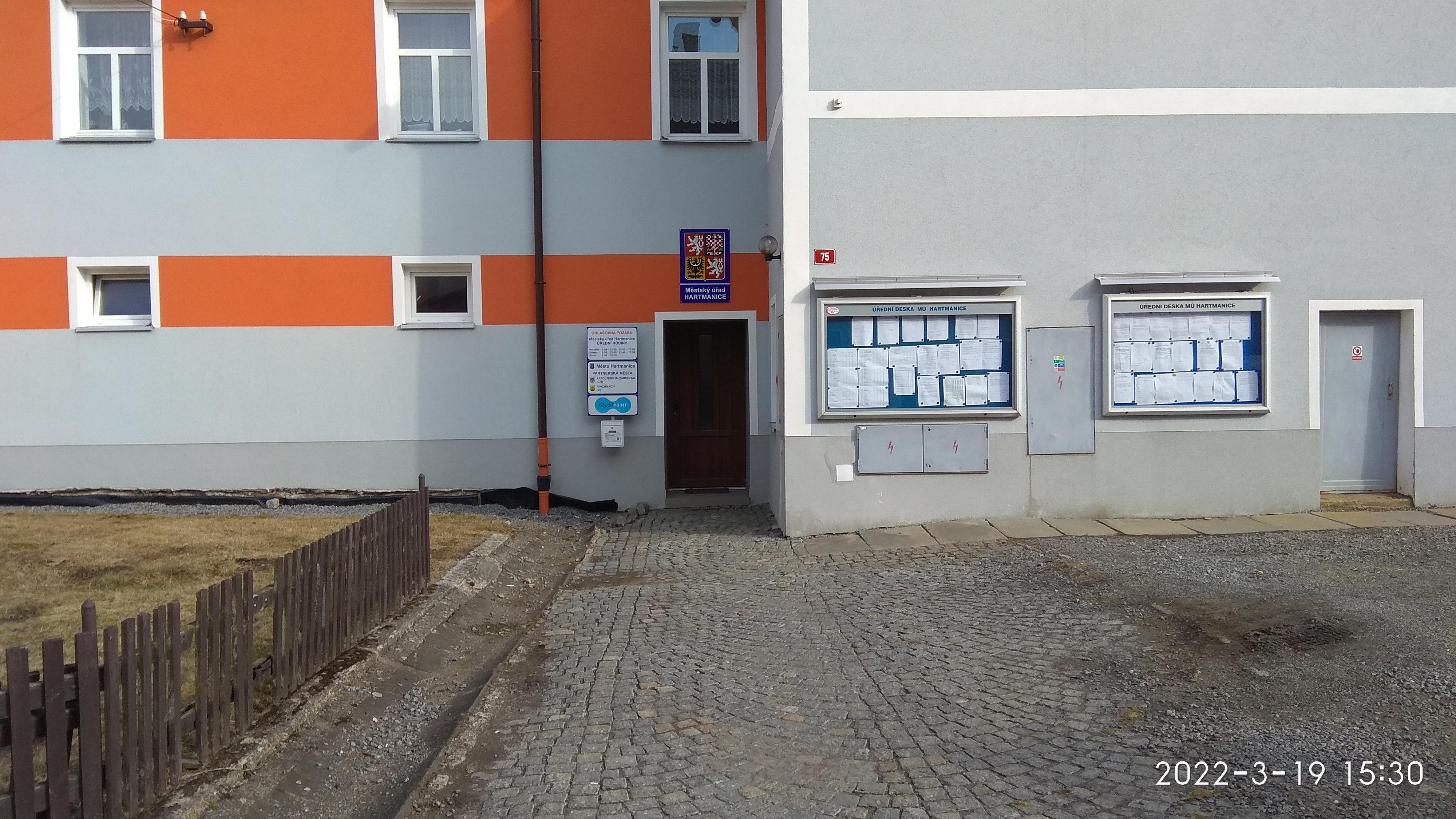 Hartmanice - městský úřad foto 6