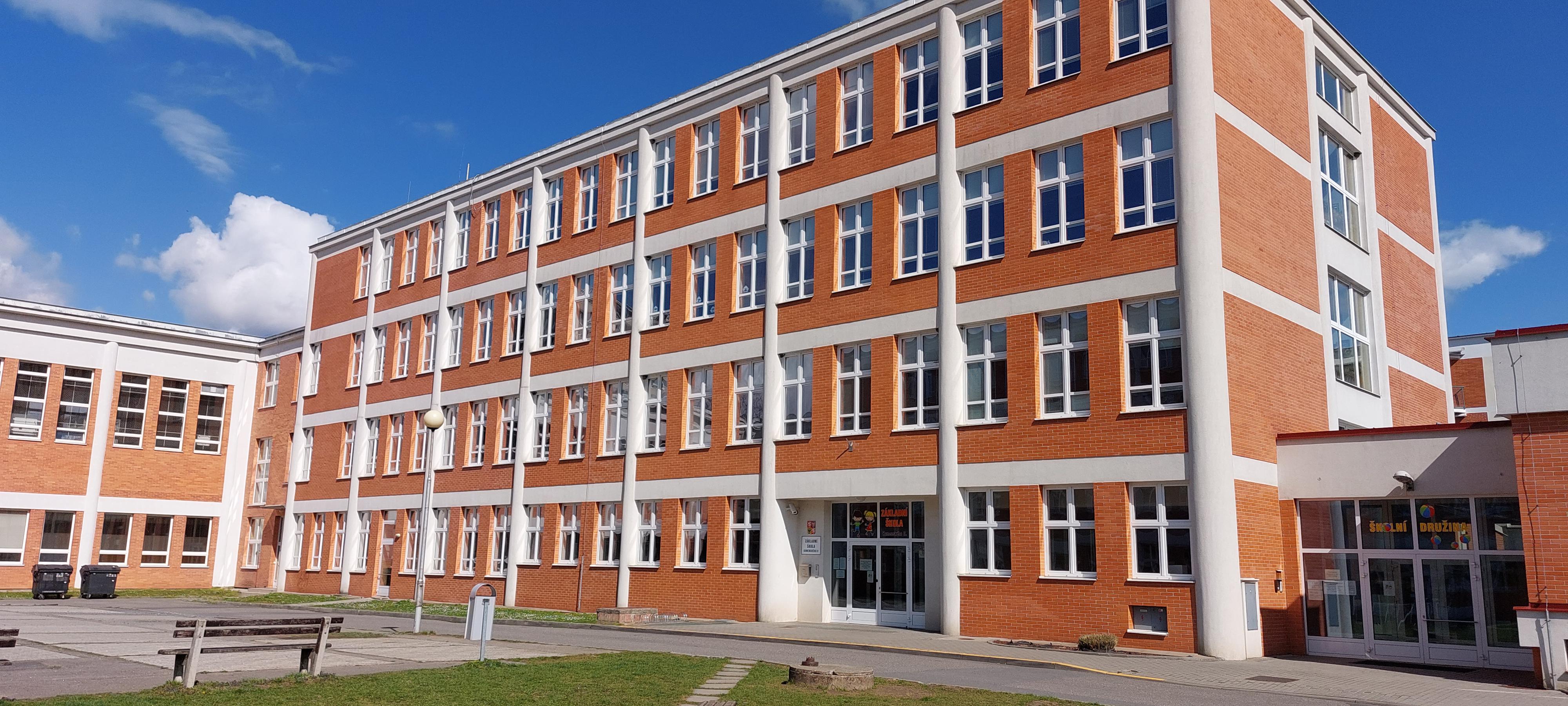 Základní škola Komenského II, Zlín, Havlíčkovo nábř. 2567 foto 3