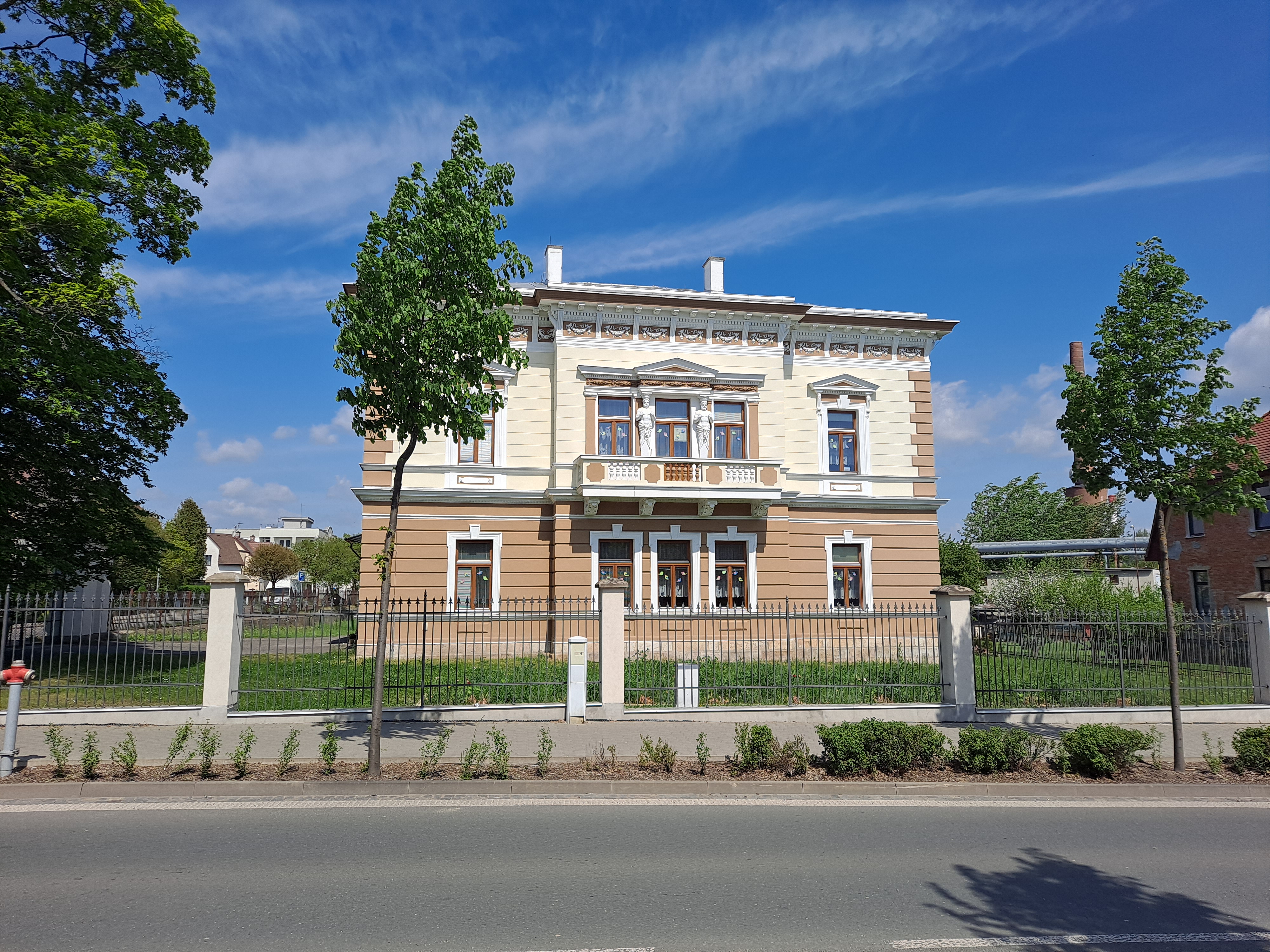 MŠ Dvůr Králové nad Labem, Dvořákova