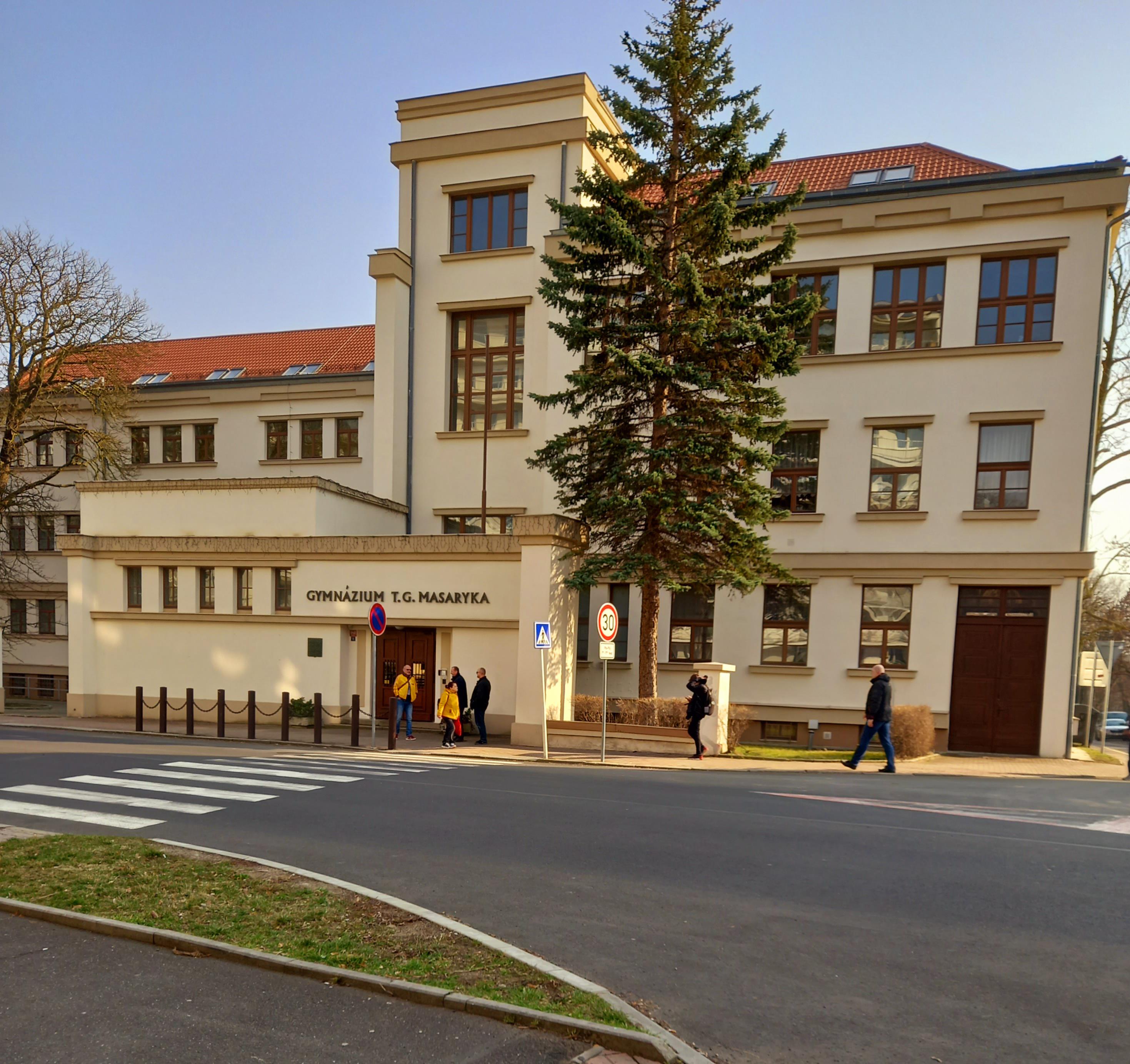 Gymnázium T. G. Masaryka Litvínov foto 2