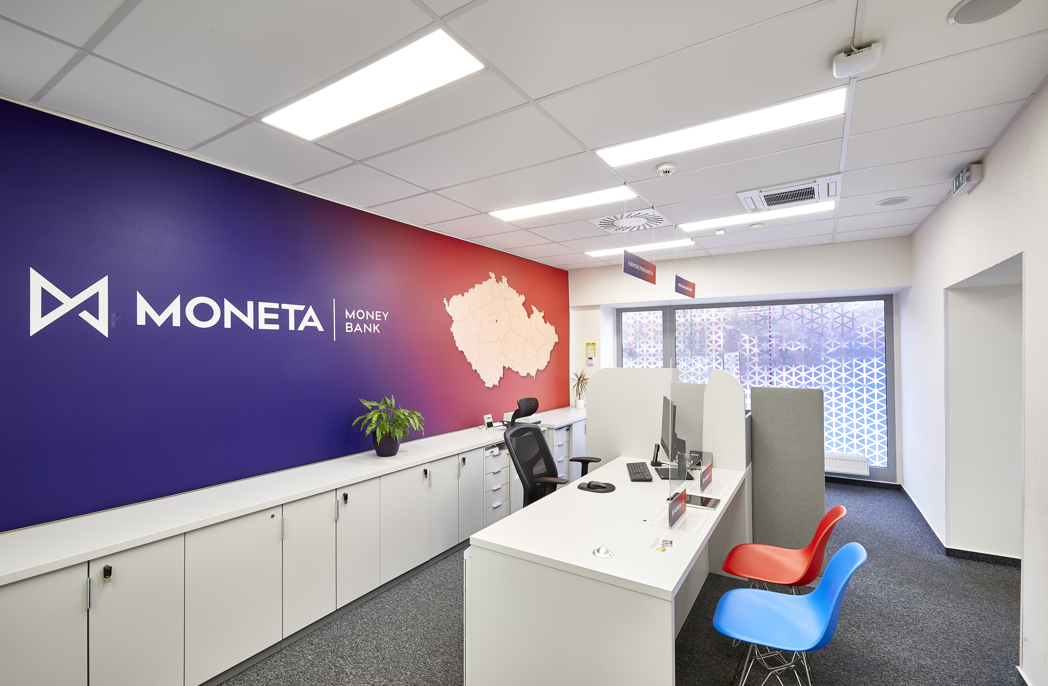 MONETA Money Bank foto 2