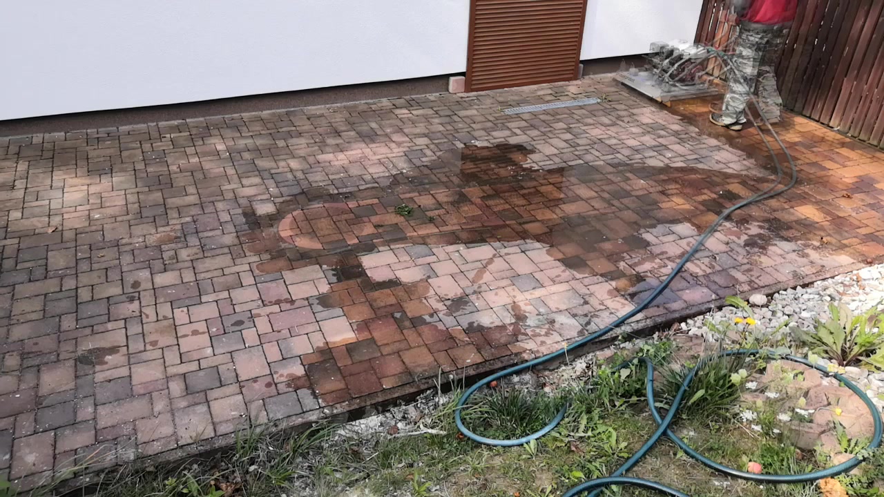ČistéDlažby.cz foto 2 (náhled videa)