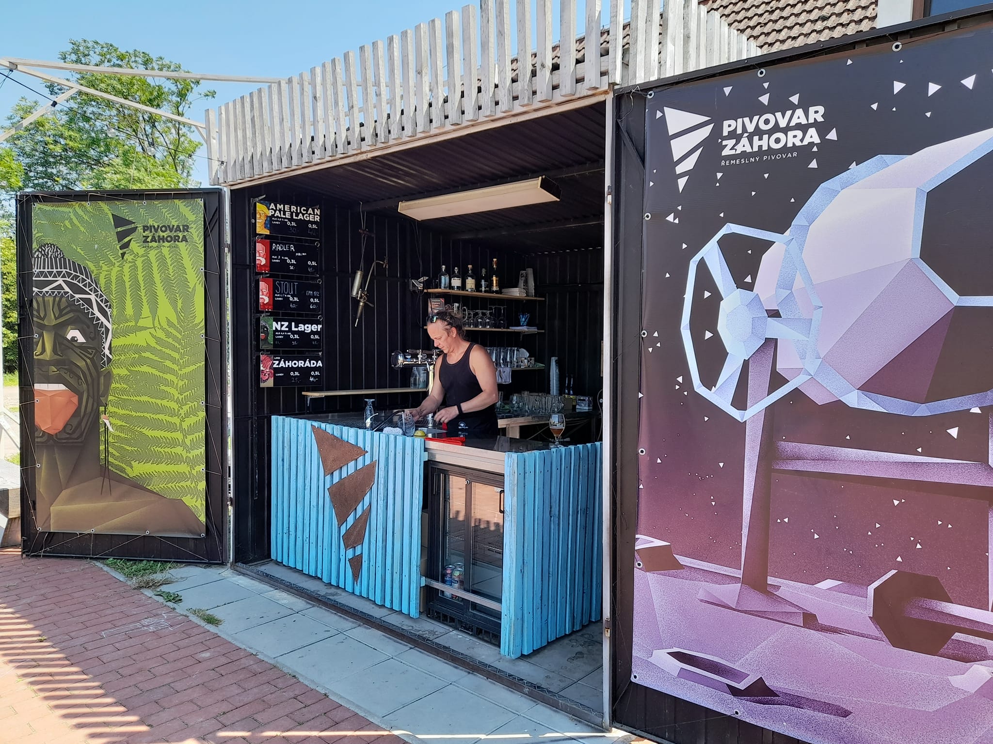 Bar na konci vesmíru