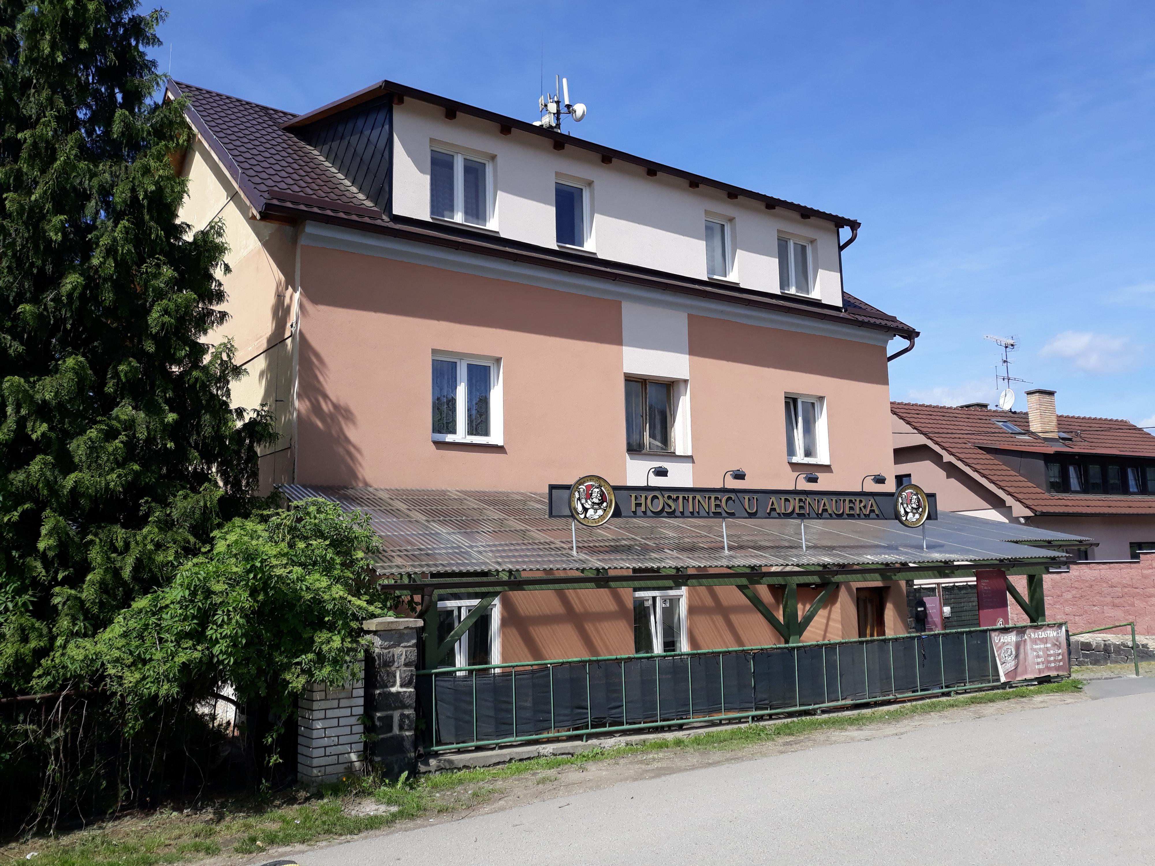 U Adenauera - Na Zastávce