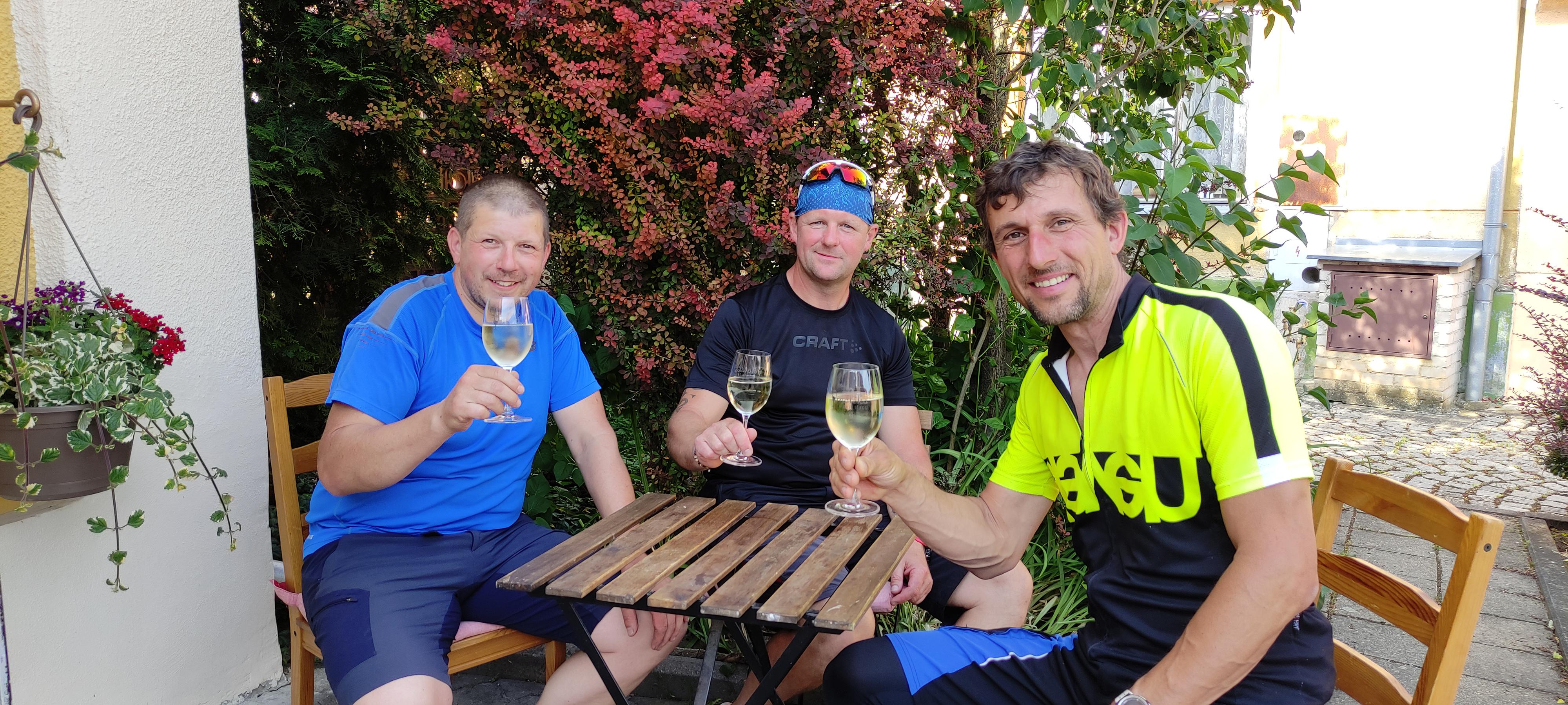 Vinotéka za kapličkou foto 3