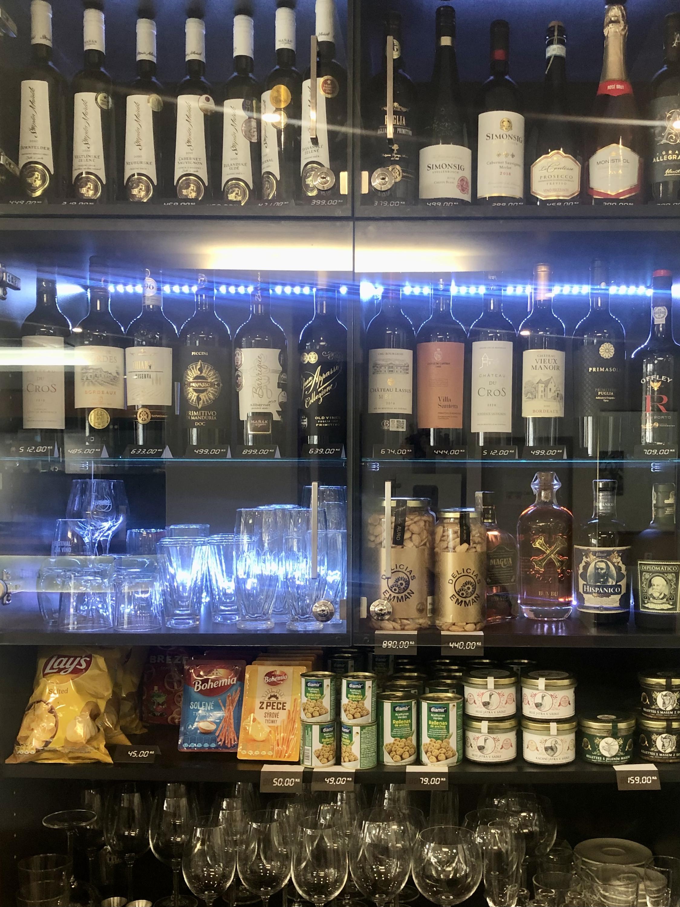 Vinotéka Šestka v Dlouhé foto 4