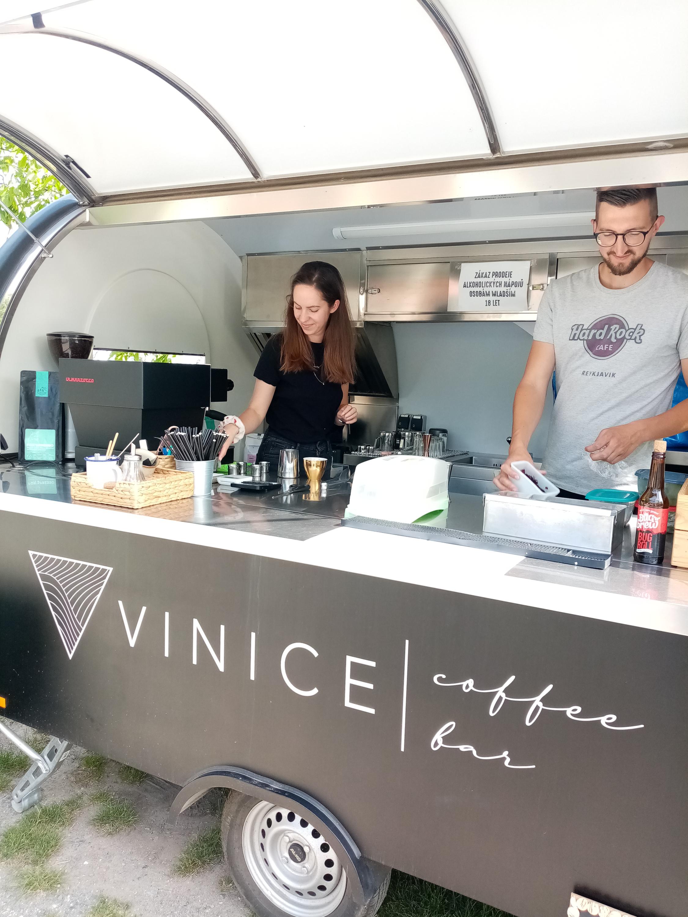 Vinice Coffeebar foto 4