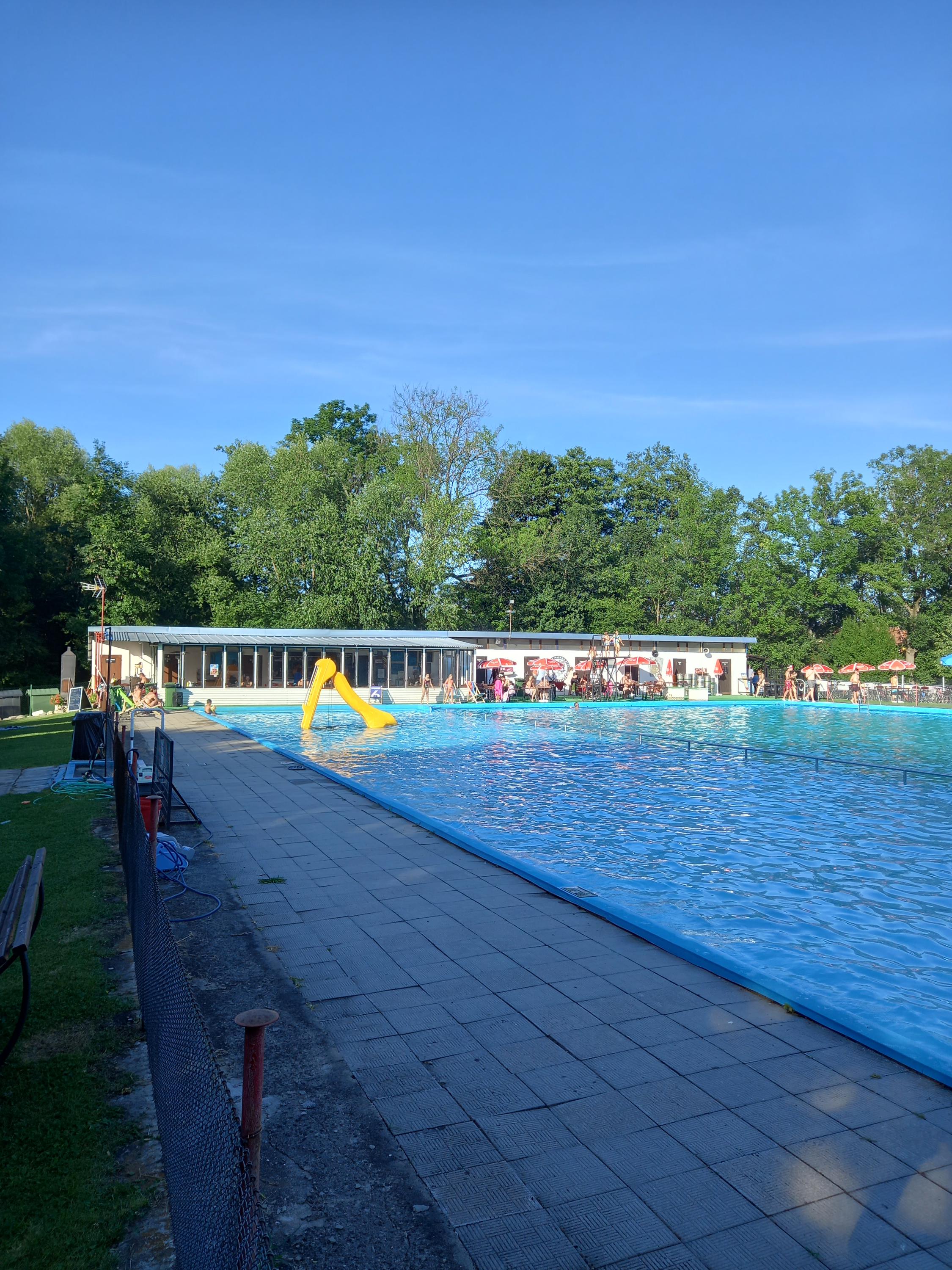 Koupaliště U Medvídka Cerekvice foto 2