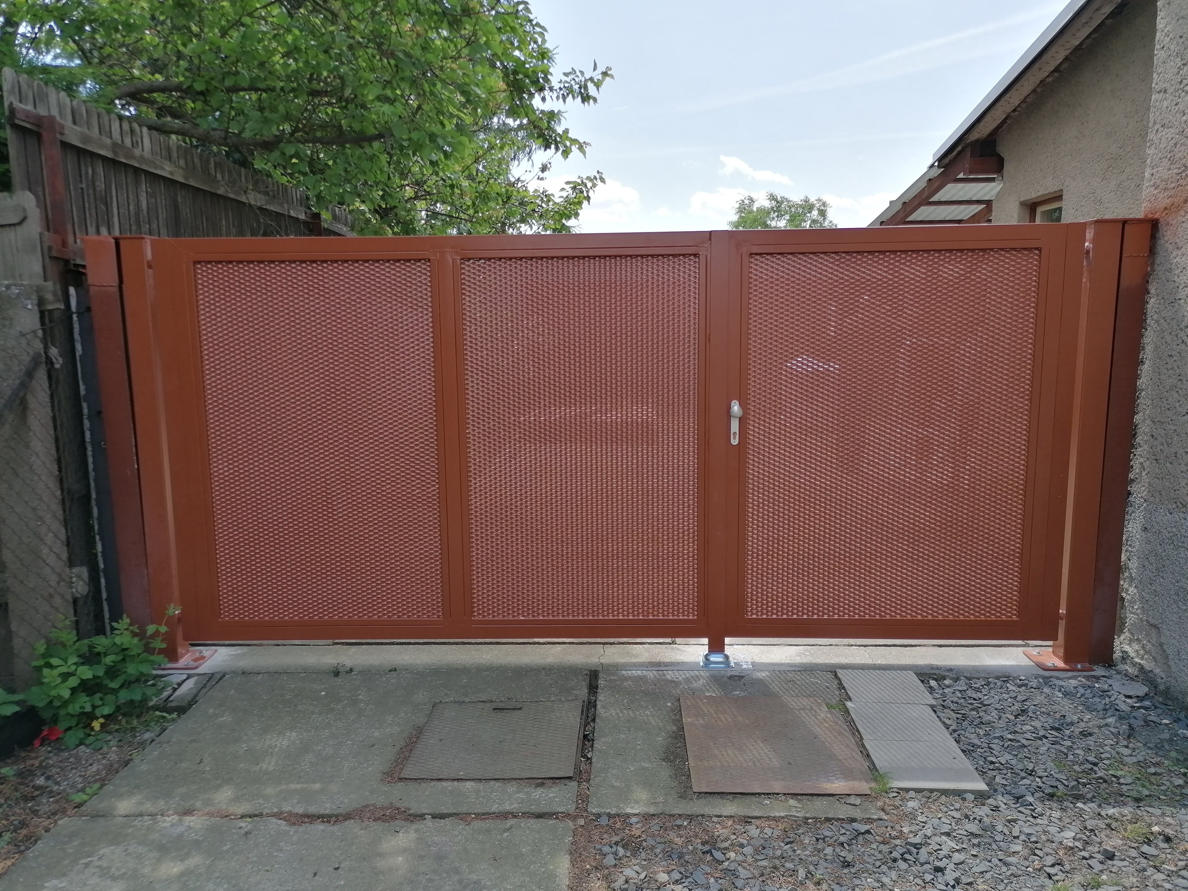 MARDES DESIGN -  posuvné brány a křídlové brány foto 4