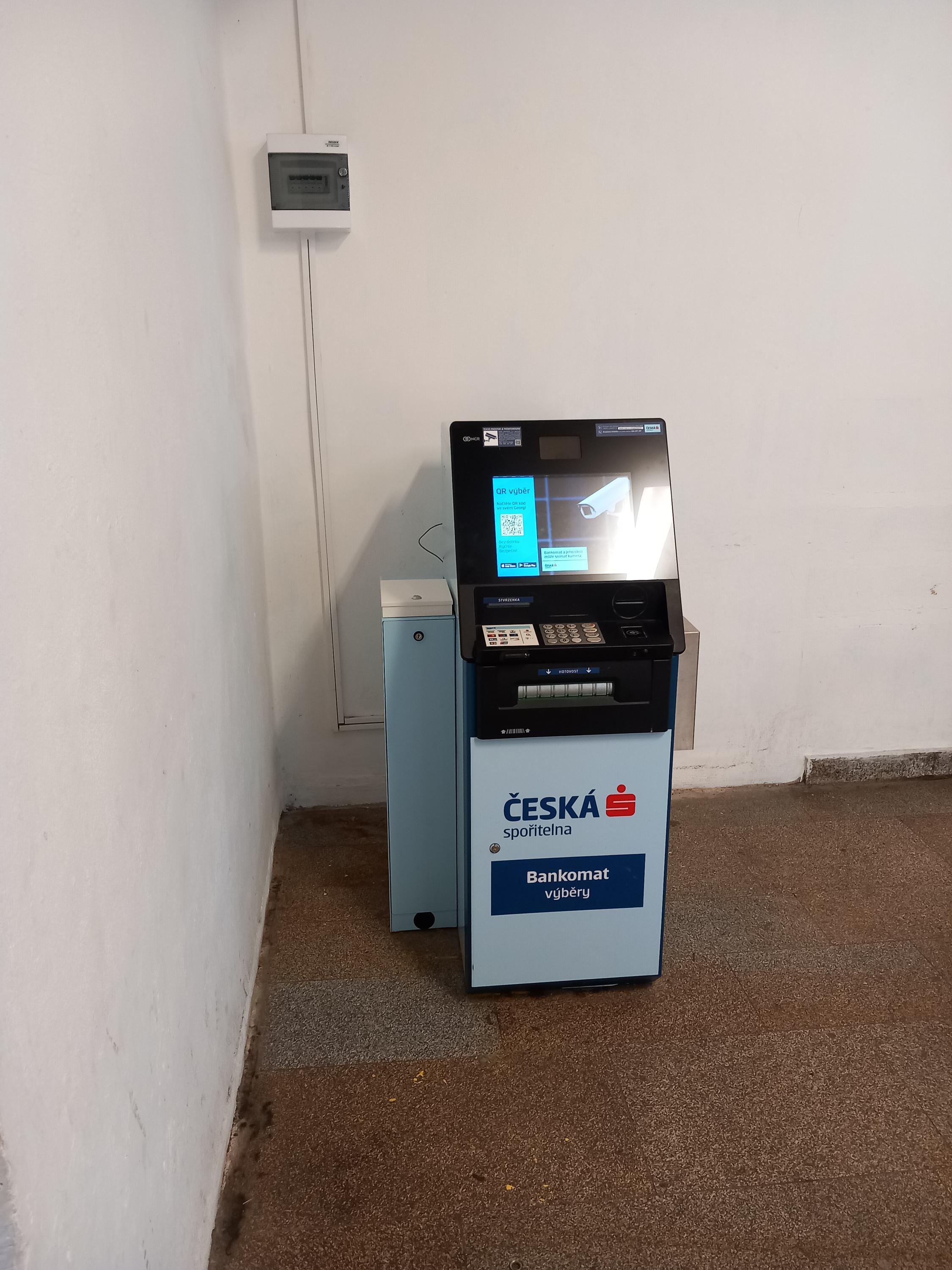 Bankomat České spořitelny foto 2