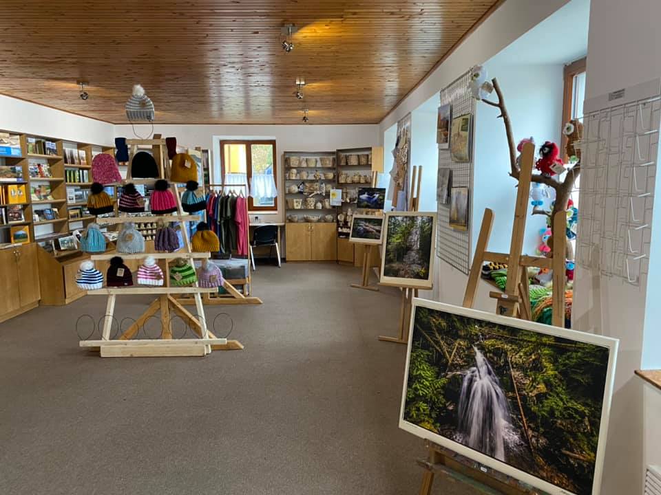 Informační centrum a Pošta partner Borová Lada