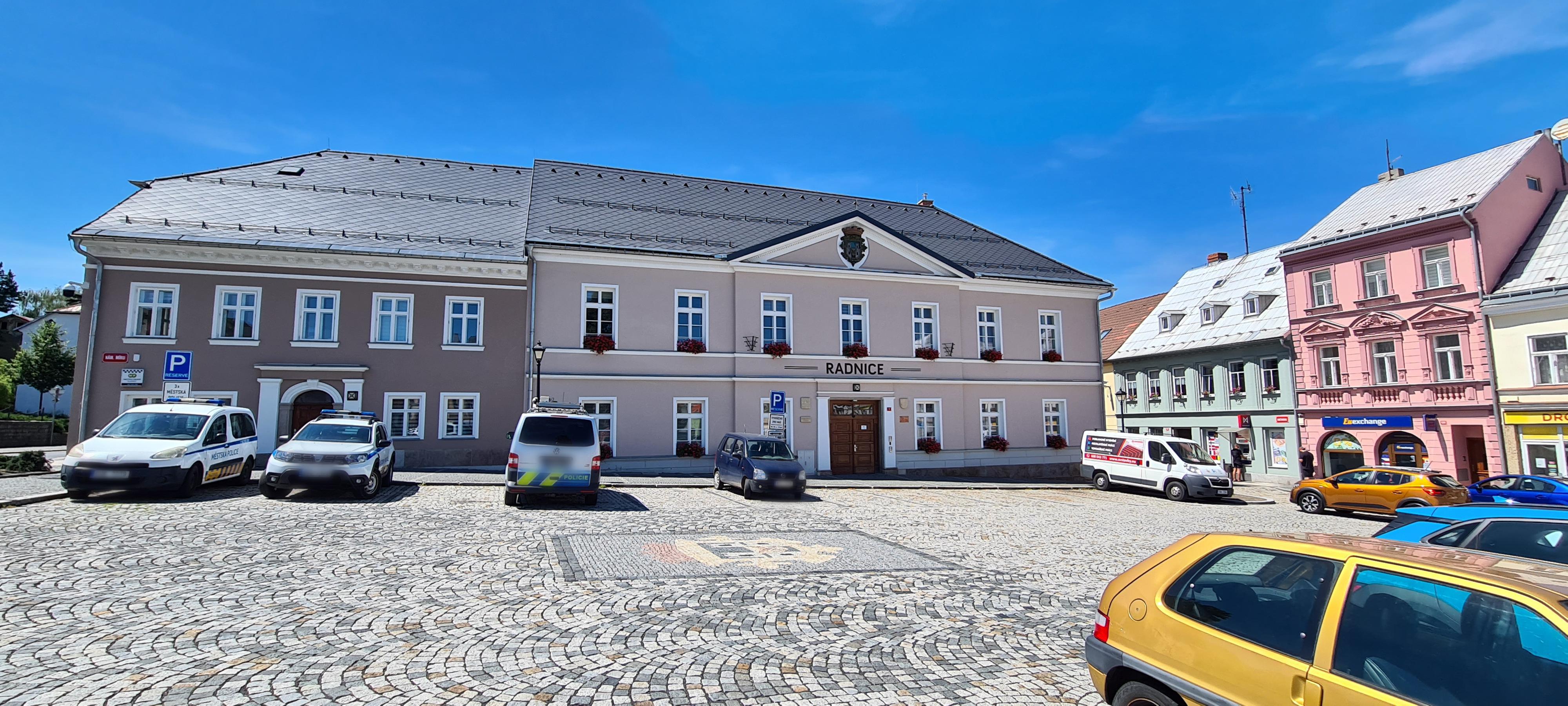 Šluknov - městský úřad foto 6