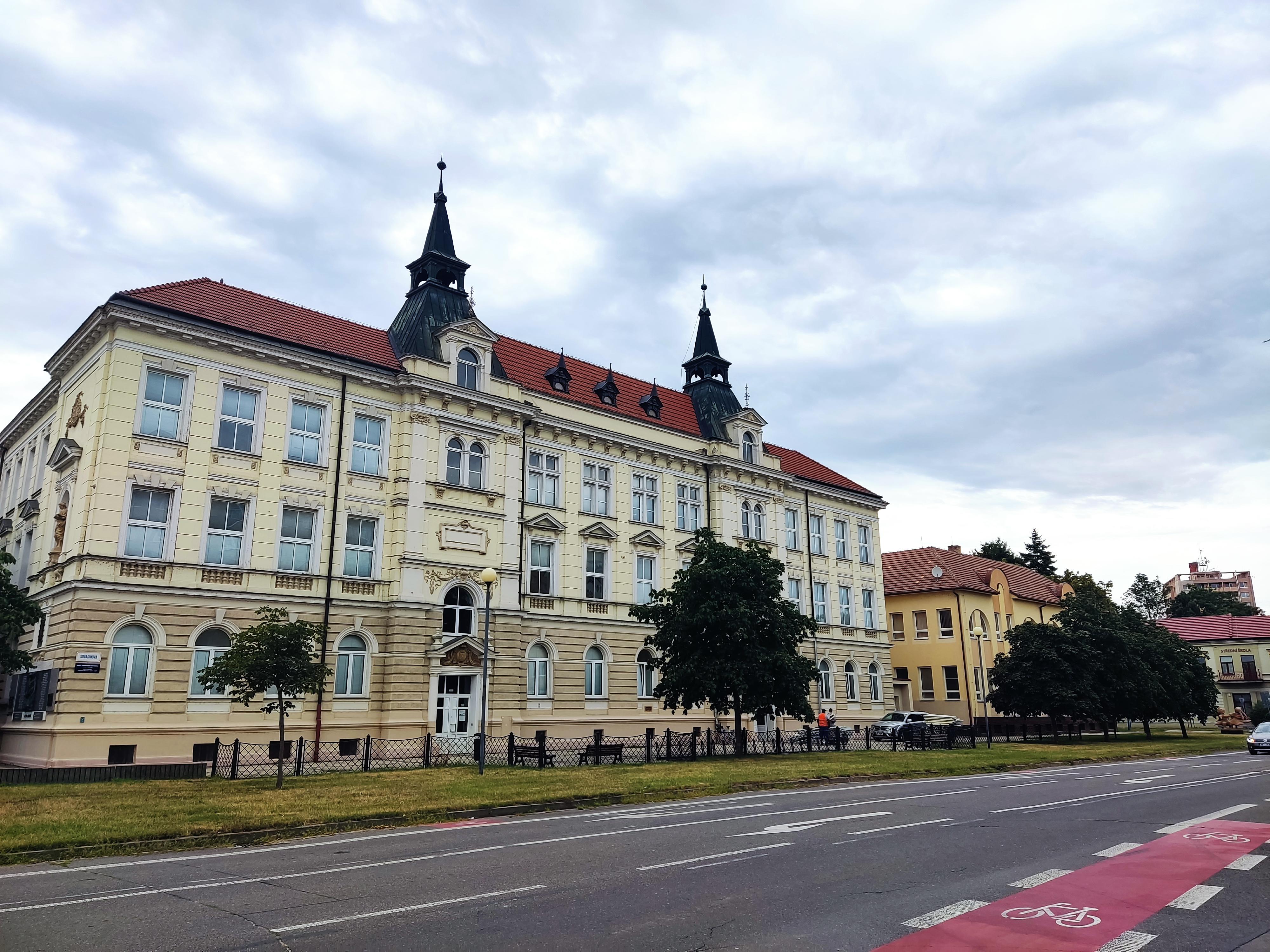 ZŠ a MŠ Břeclav, Sovadinova foto 4