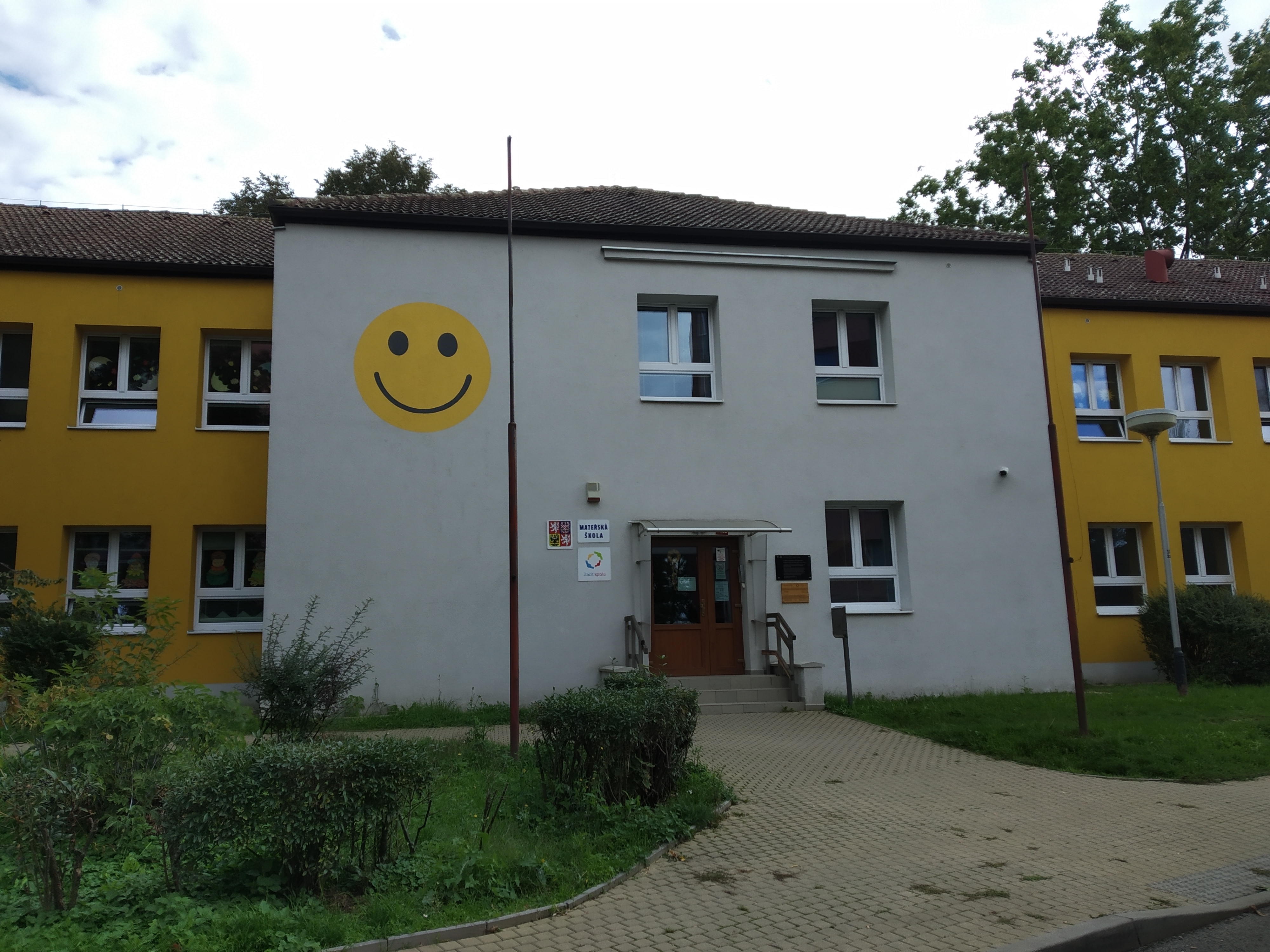 MŠ Žatec, U Jezu foto 2