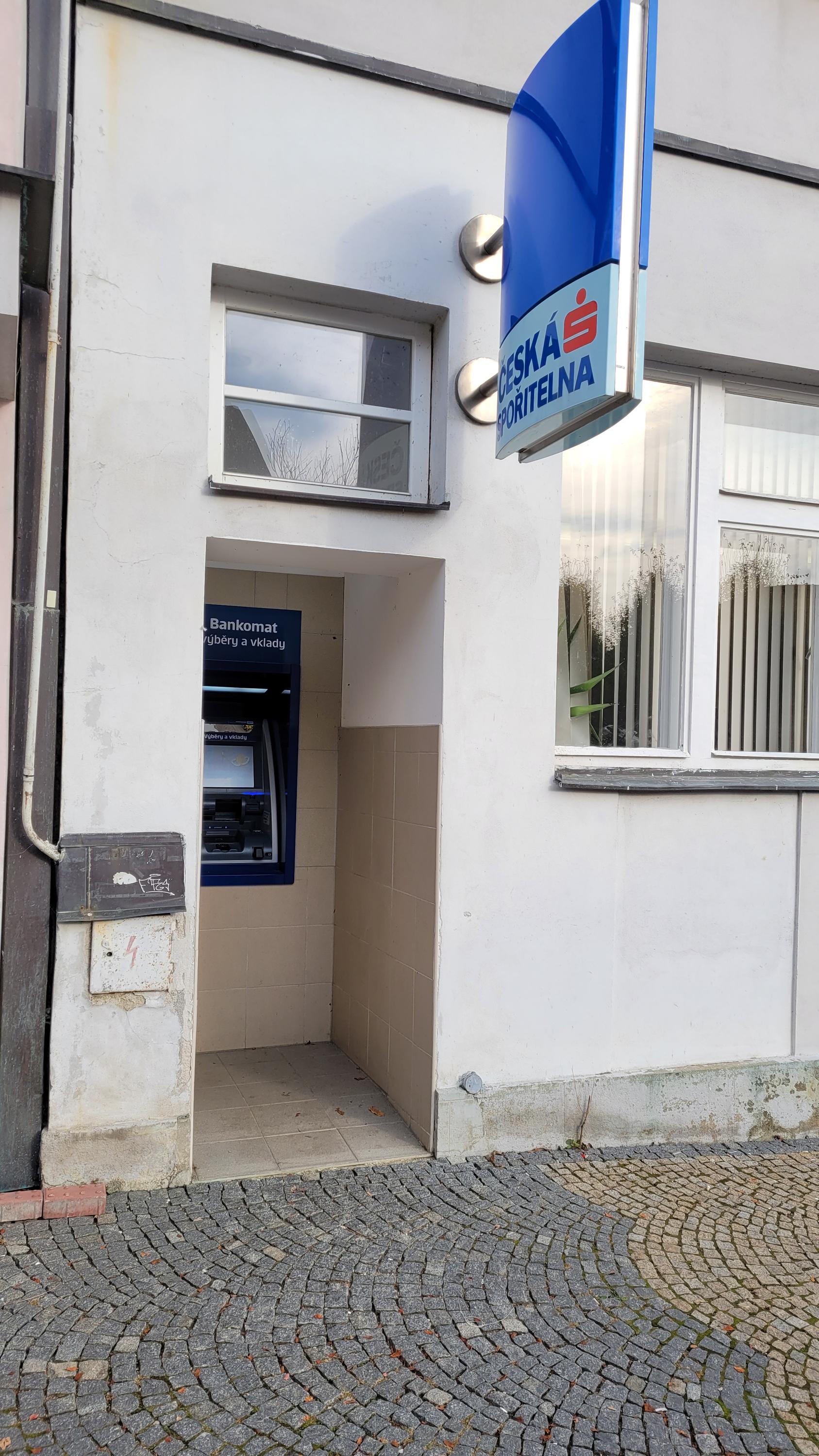Bankomat České spořitelny foto 3