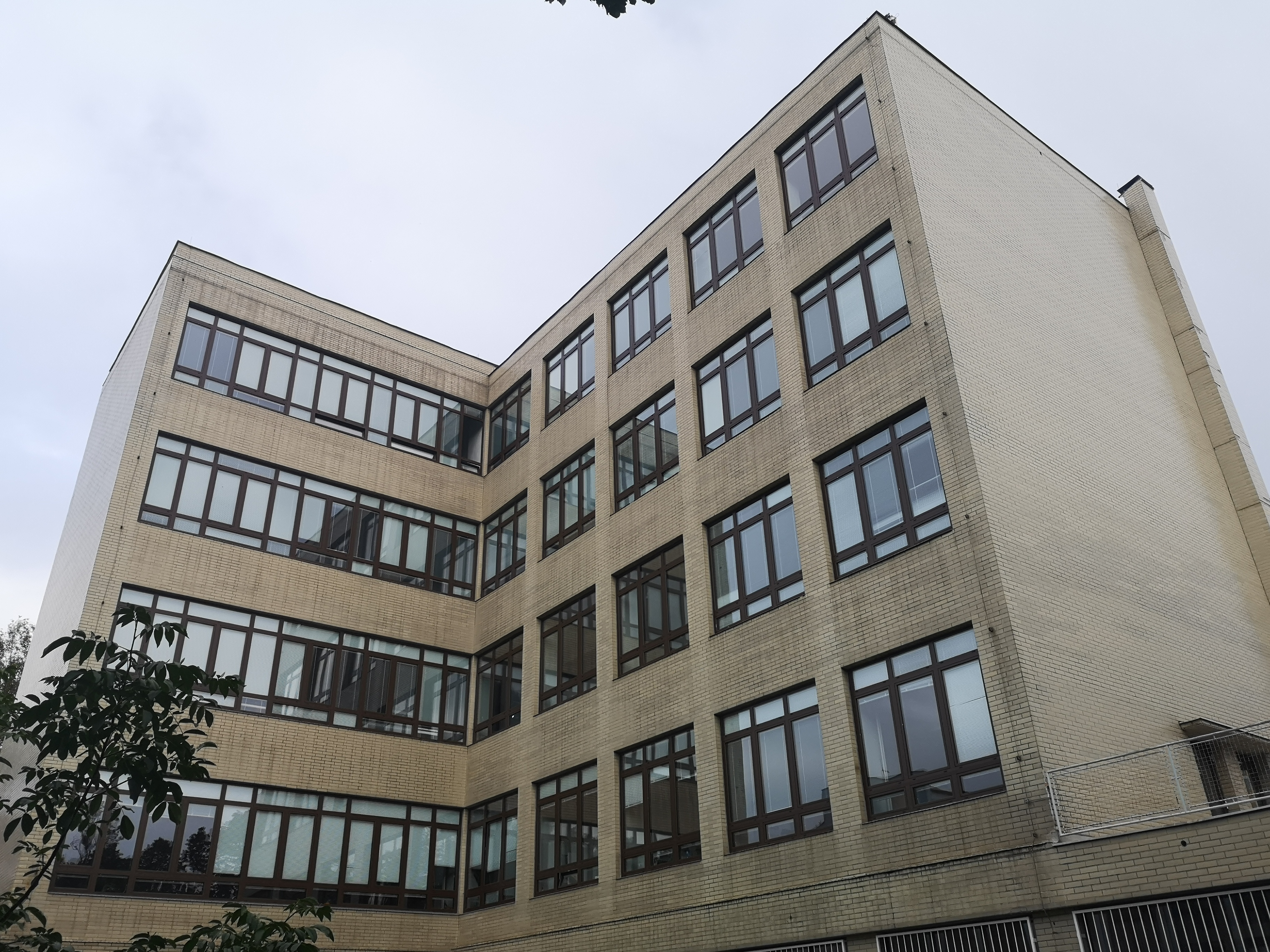 Gymnázium Praha 9, Špitálská foto 6